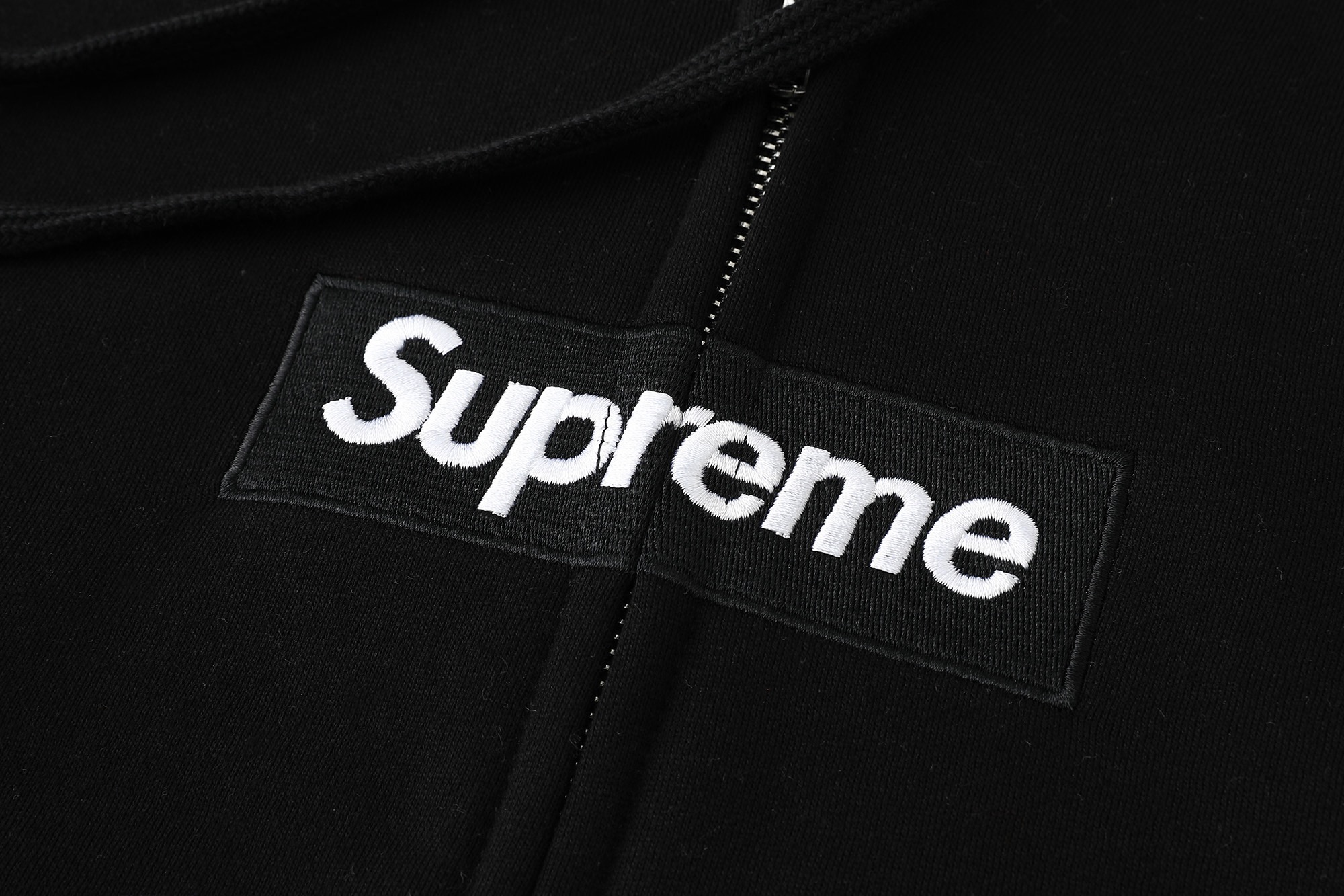 Supreme MM6 刺绣标志 logo 拉链 连帽 加绒 卫衣 男女同款 泼墨 黑色 