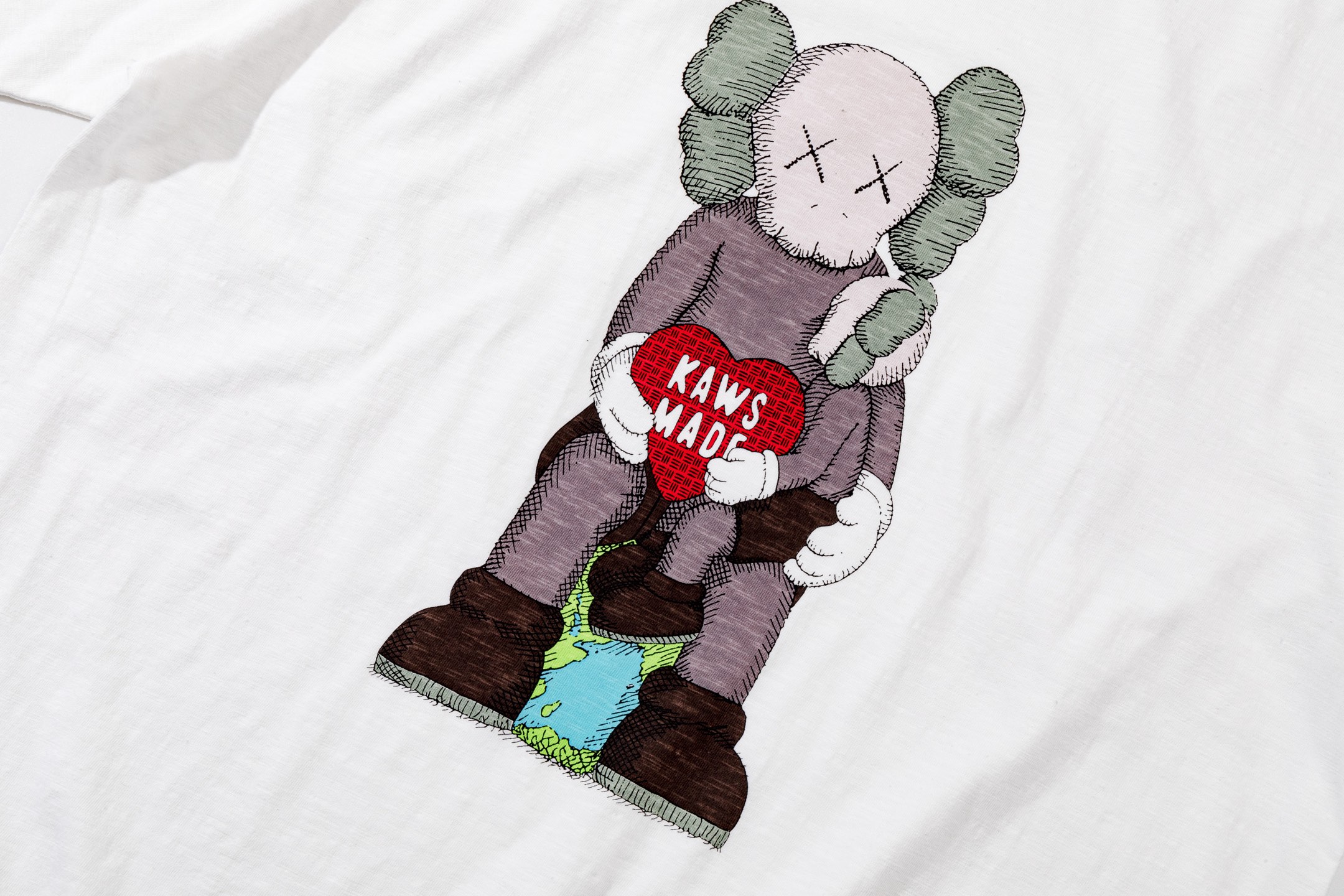 KAWS HUMAN MADE HM 曼谷 竹节棉 印花  圆领 短袖 T恤 男女同款  黑色 白色