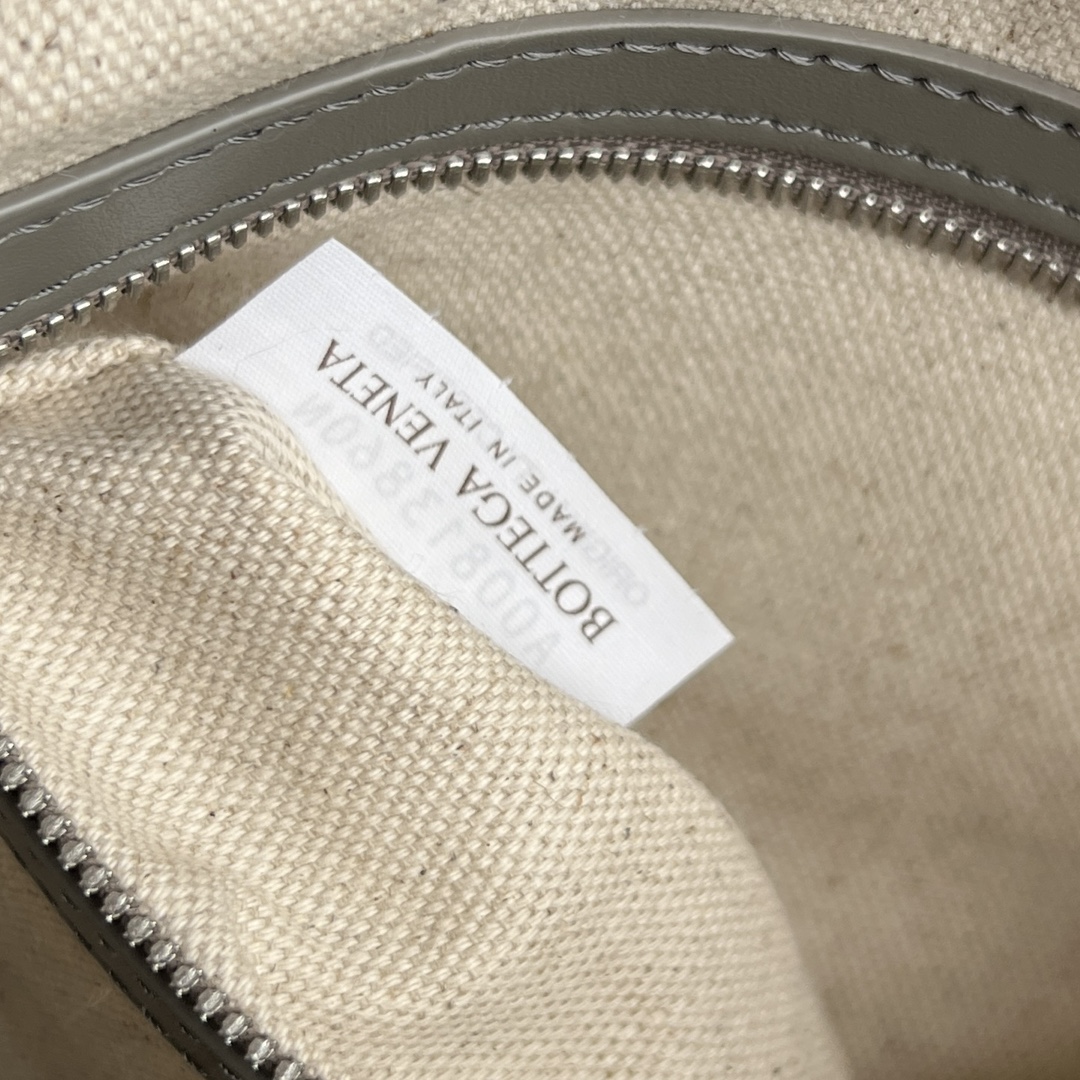 BV Bottega Veneta Woven Design Crossbody Camera Bag for Men 浅棕色相机H0 755923