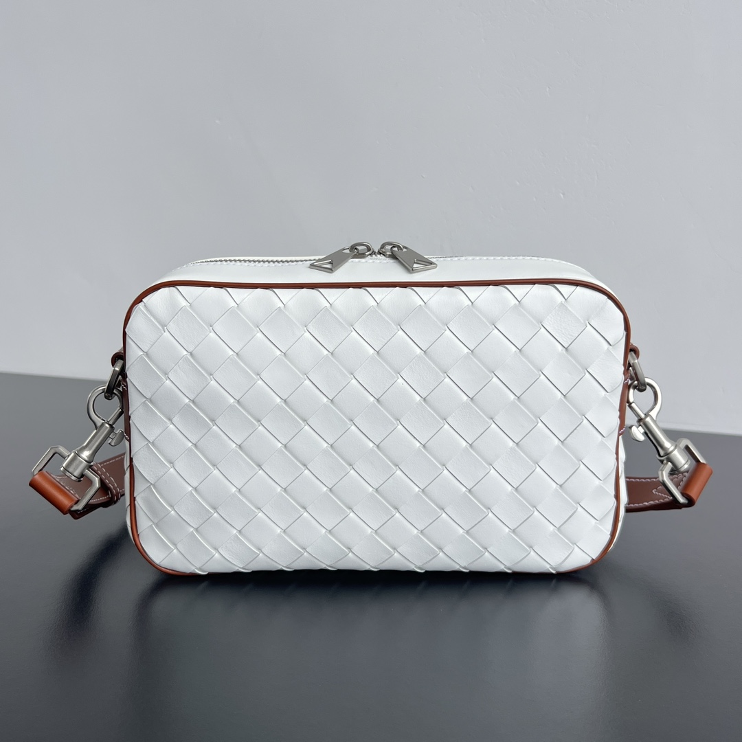 BV Bottega Veneta Woven Design Crossbody Camera Bag for Men 白色相机H0 755923