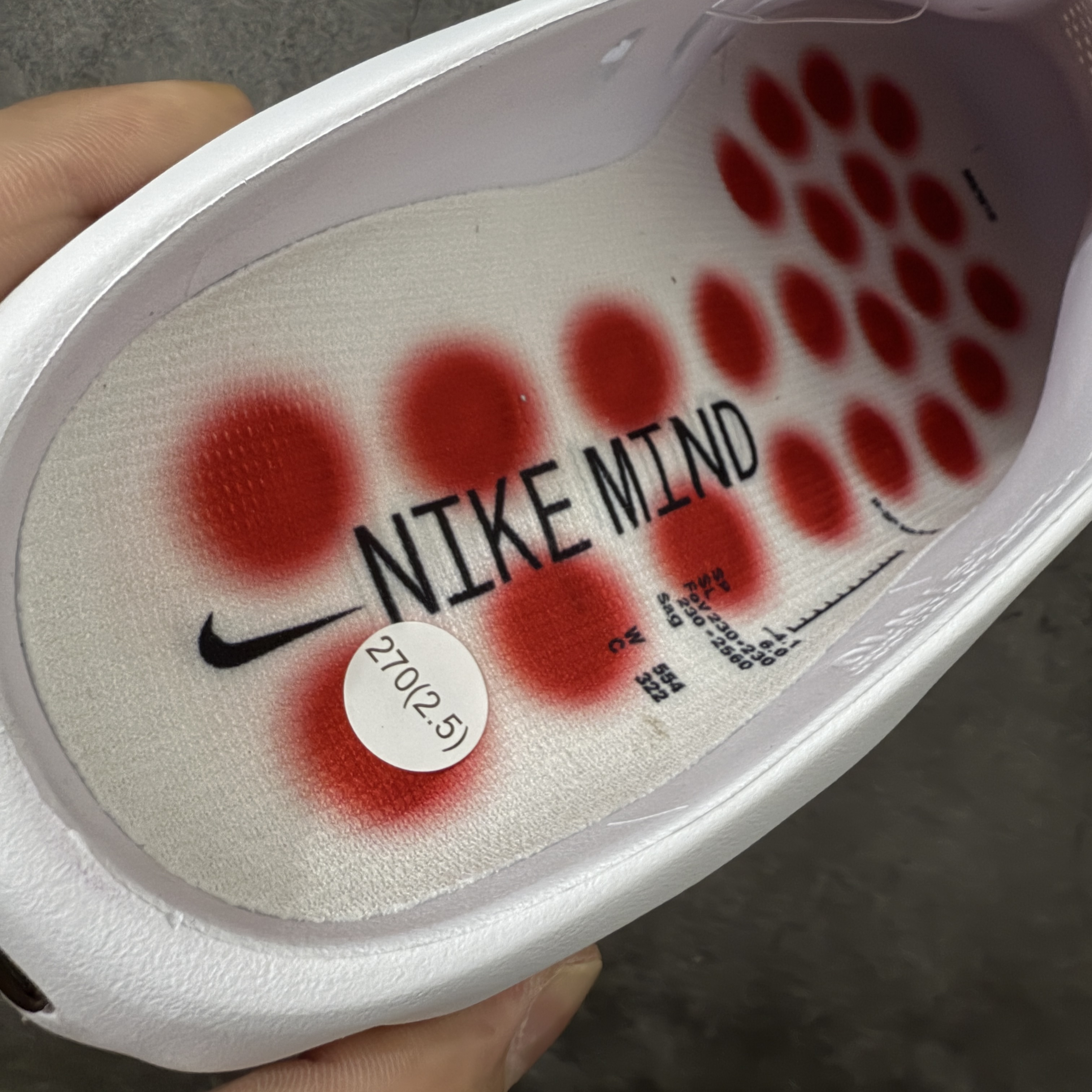 Nike Mind 001 按摩鞋 舒适柔软 包头 拖鞋男女同款 盐白 HQ4307-101
