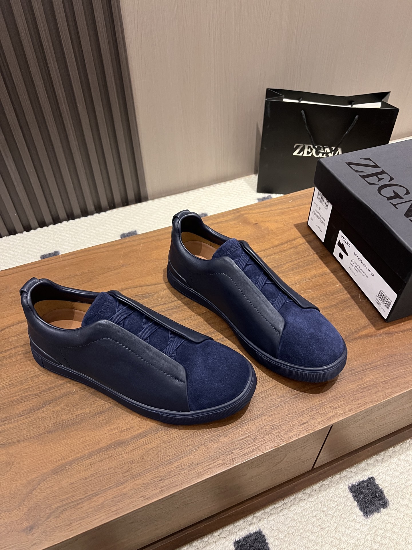 Zegna Triple Stitch — Premium Replica: 1:1 Authentic Leather Texture, the Pinnacle of Italian Light Luxury  LHVEL-S5377Z