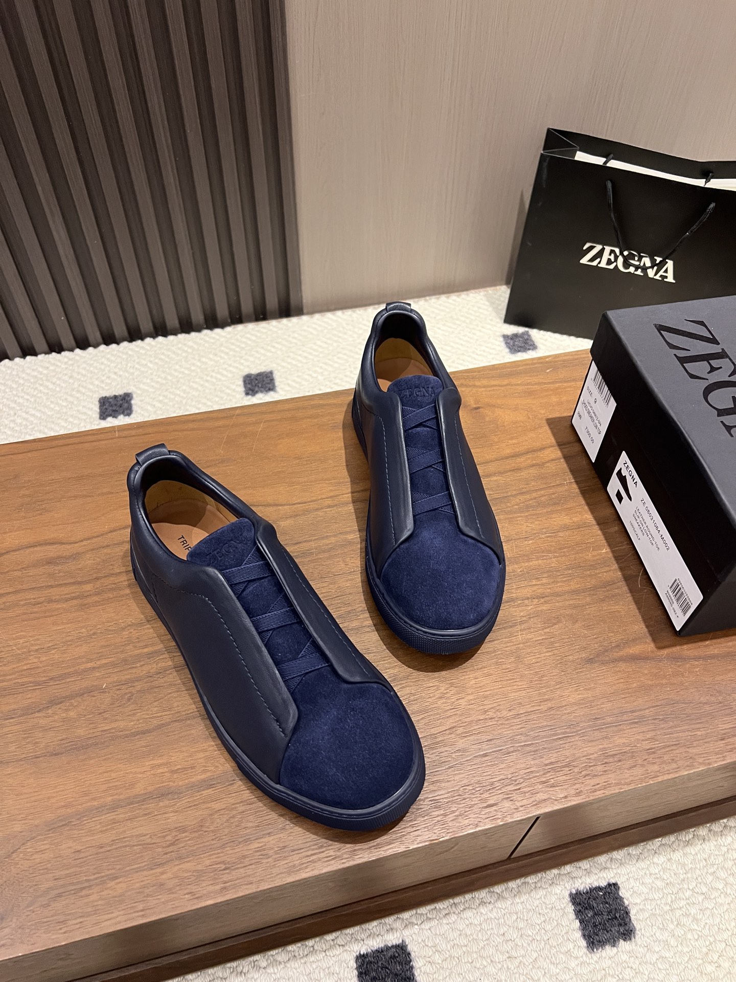 Zegna Triple Stitch — Premium Replica: 1:1 Authentic Leather Texture, the Pinnacle of Italian Light Luxury  LHVEL-S5377Z