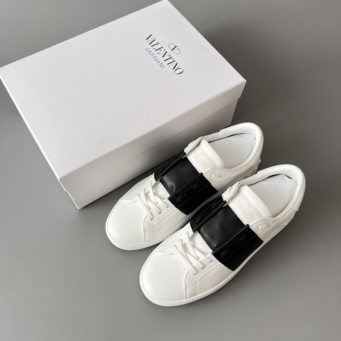 valentino  Rockstud Untitled Unisex Casual Sneakers: Round-Toe, Lace-Up, and Studded