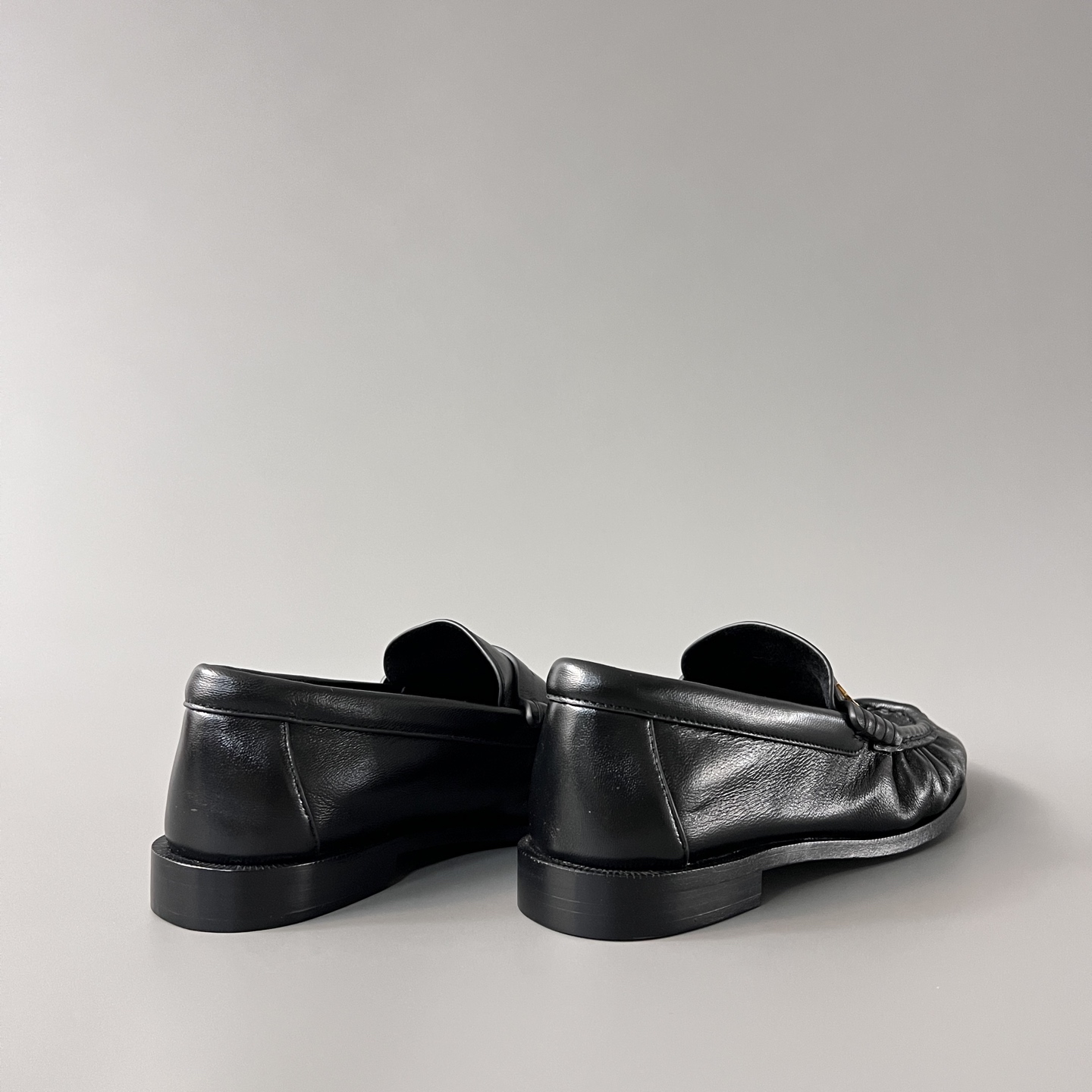 SAINT LAURENT Penny — Genuine Leather, Laceless, 1:1 Replica Loafers  Women's Shoes