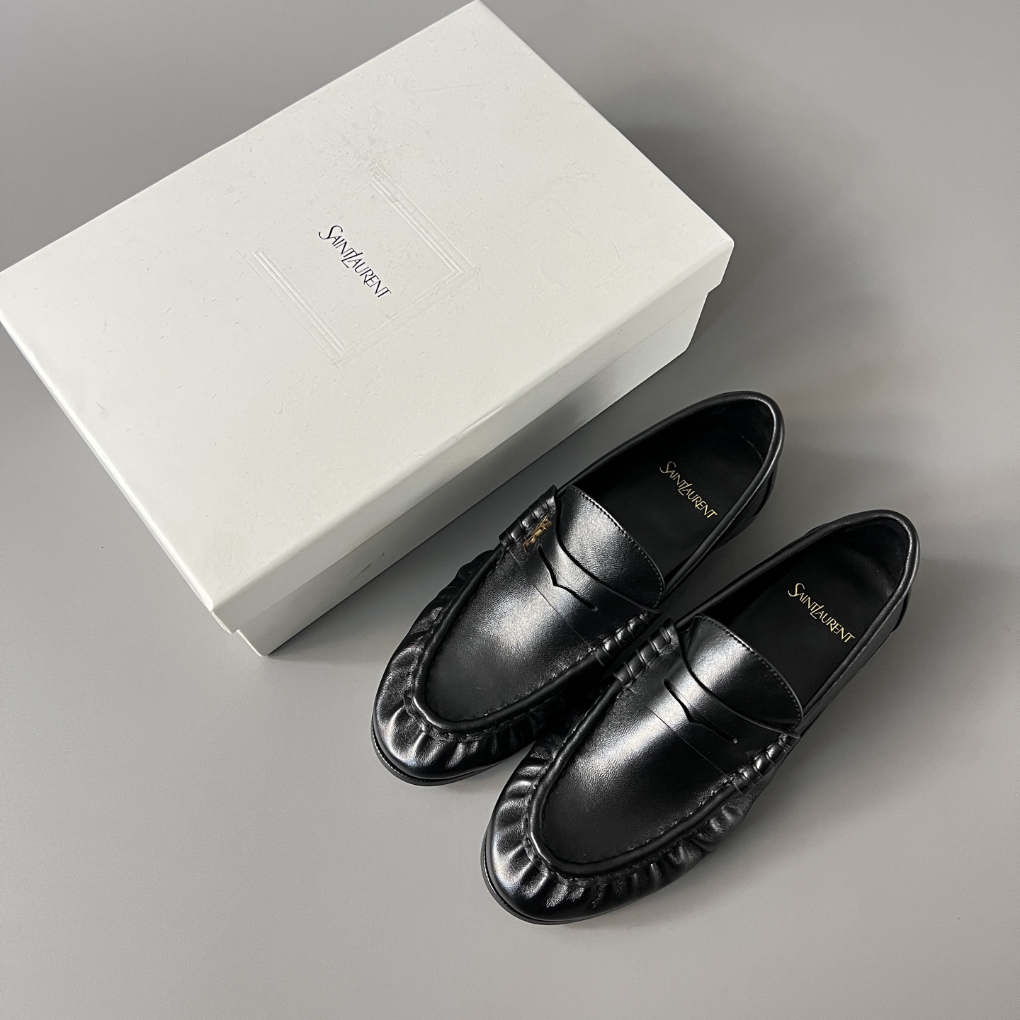 SAINT LAURENT Penny — Genuine Leather, Laceless, 1:1 Replica Loafers  Women's Shoes