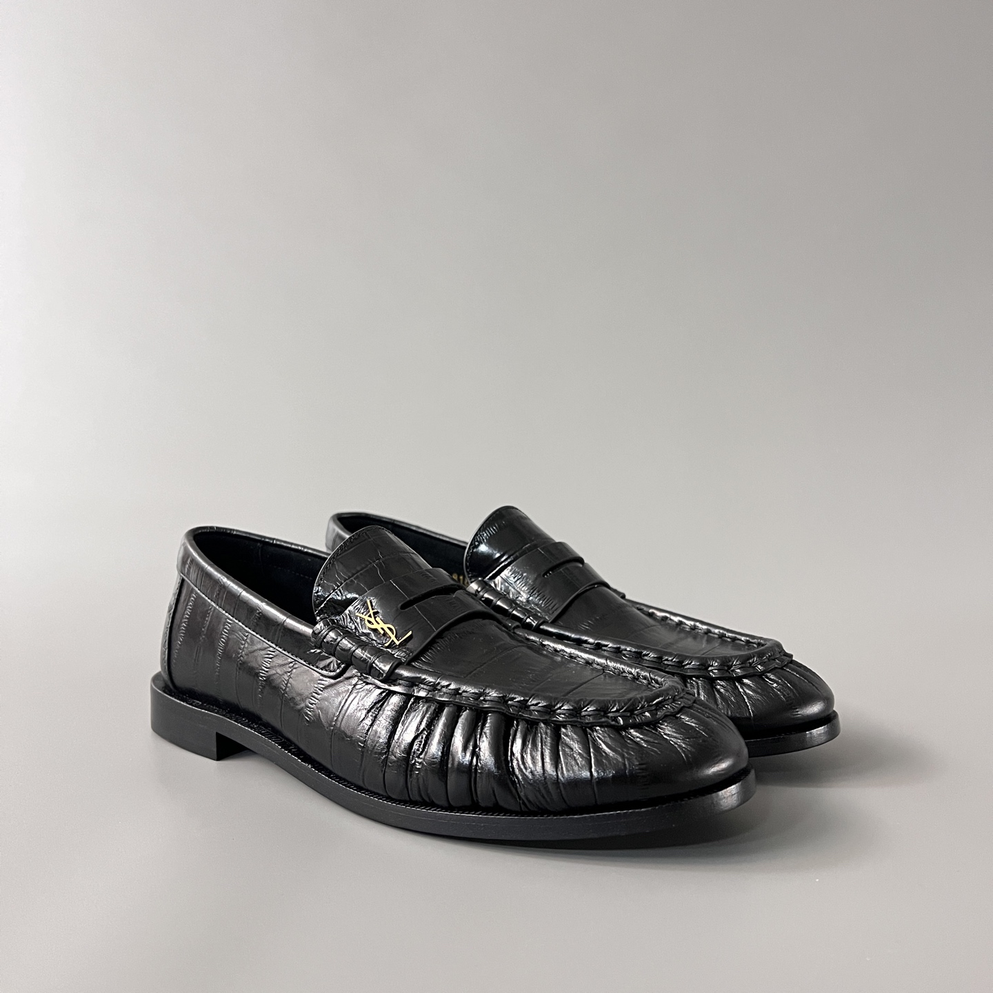 SAINT LAURENT Penny — Genuine Leather, Laceless, 1:1 Replica Loafers  Women's Shoes