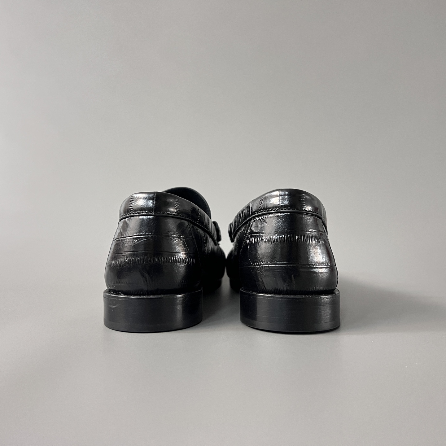 SAINT LAURENT Penny — Genuine Leather, Laceless, 1:1 Replica Loafers  Women's Shoes
