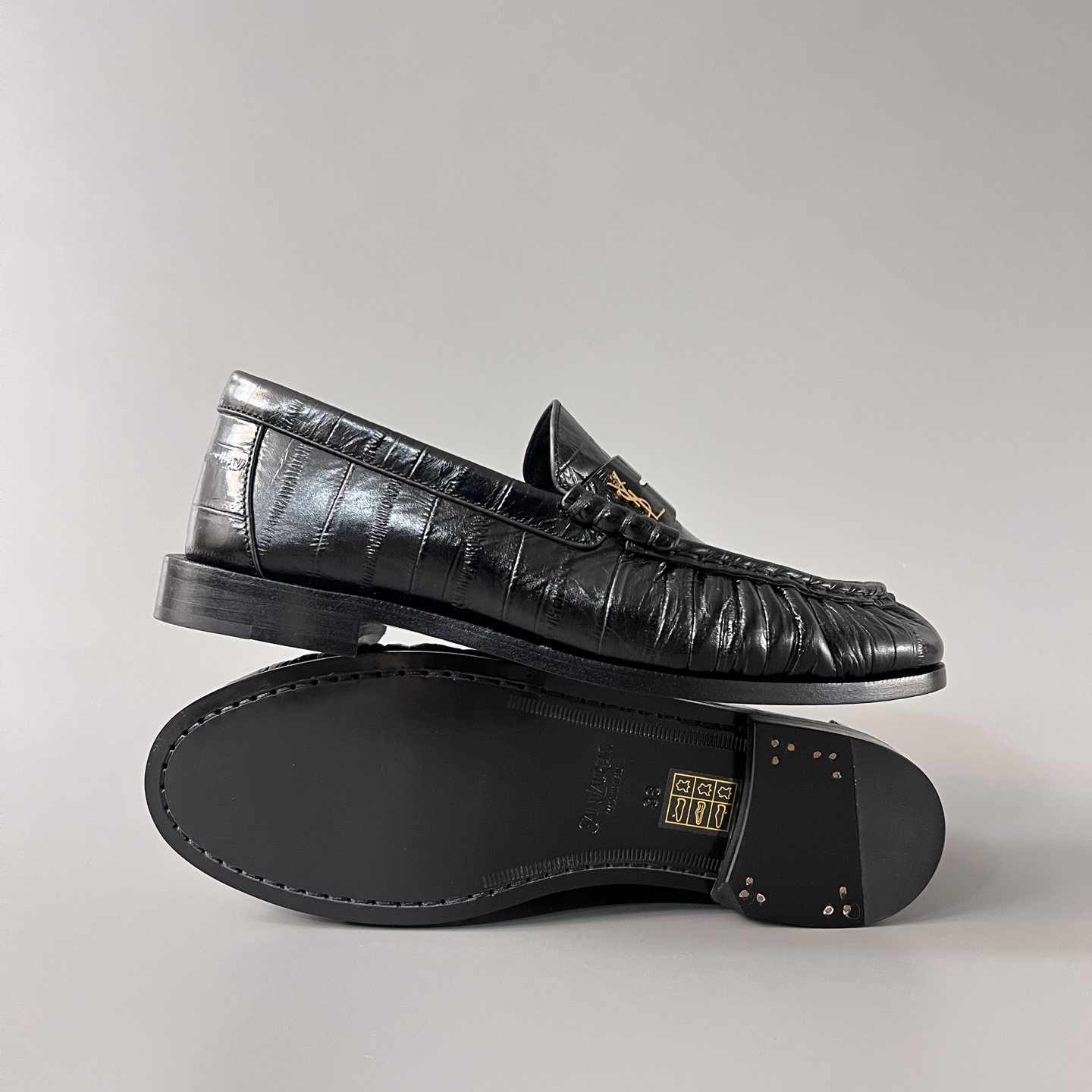 SAINT LAURENT Penny — Genuine Leather, Laceless, 1:1 Replica Loafers  Women's Shoes