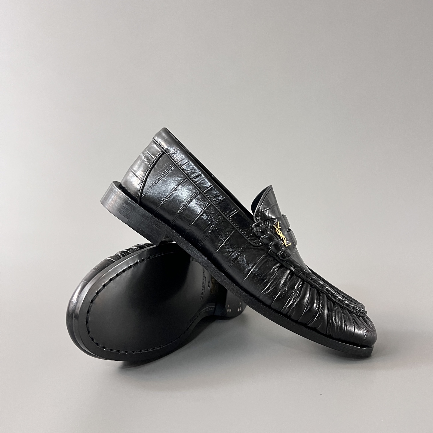 SAINT LAURENT Penny — Genuine Leather, Laceless, 1:1 Replica Loafers  Women's Shoes