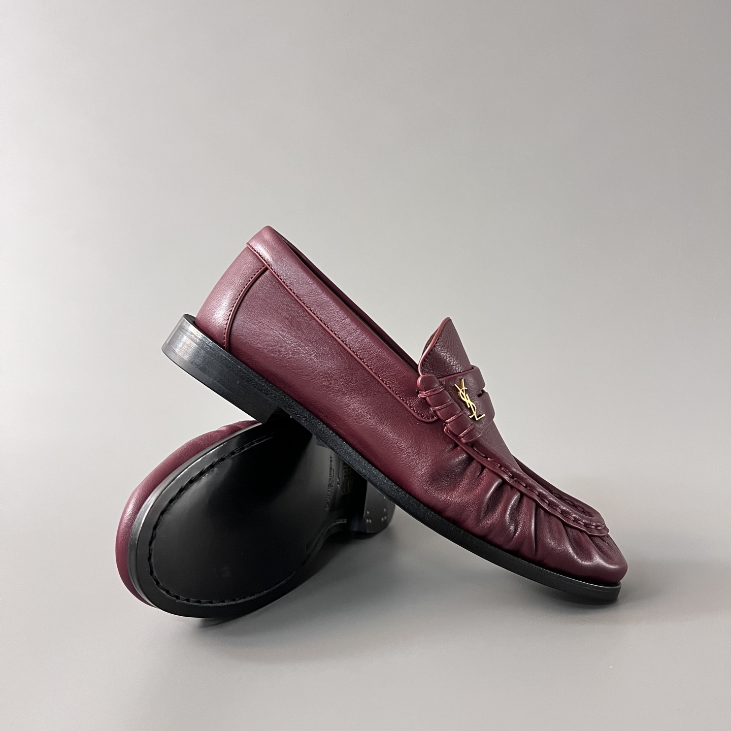 SAINT LAURENT Penny — Genuine Leather, Laceless, 1:1 Replica Loafers  Women's Shoes