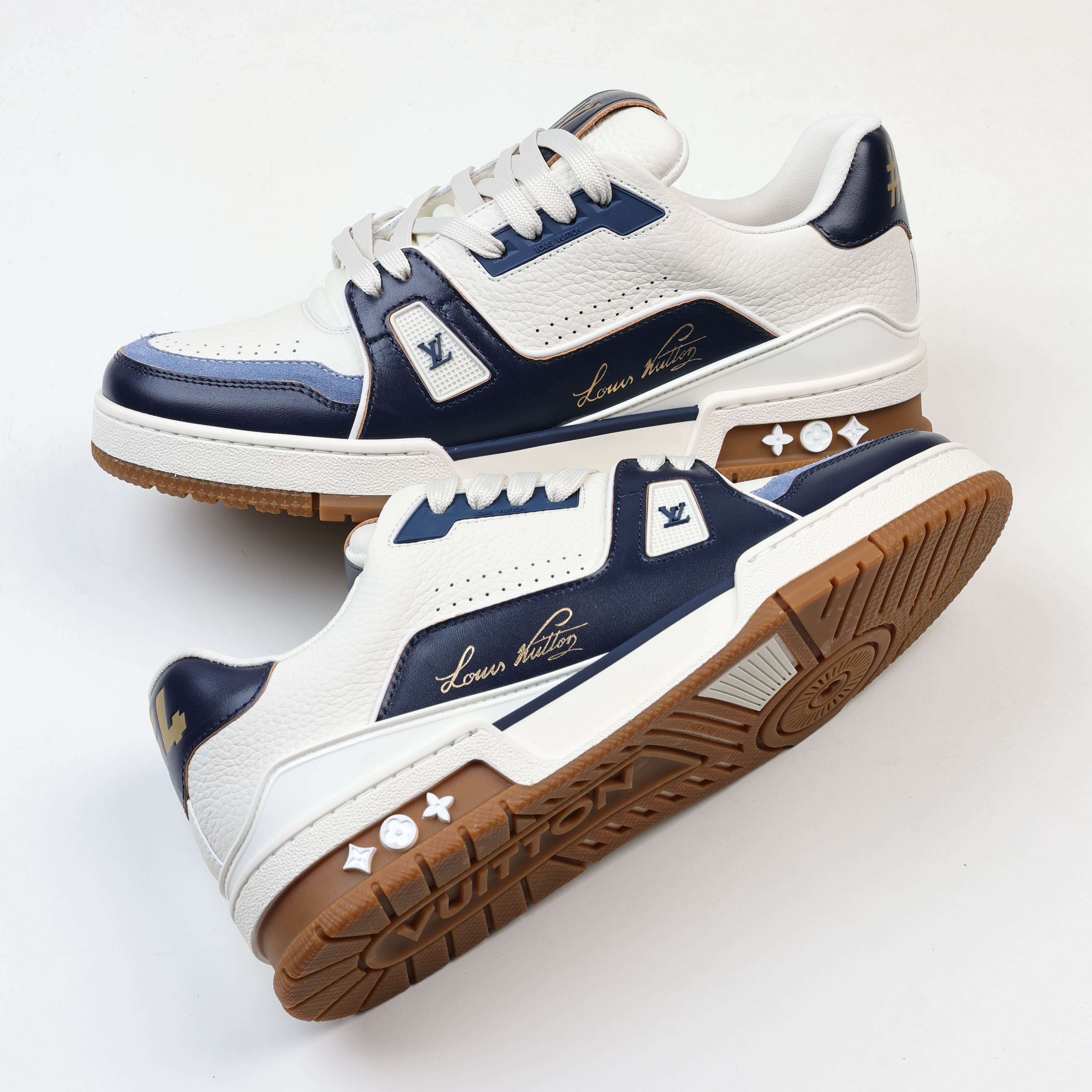 Louis Vuitton Best UA Batch LV Trainer - Hand-finished Luxury Sport Shoes for Men & Women MAX 1AKB8Y-D0