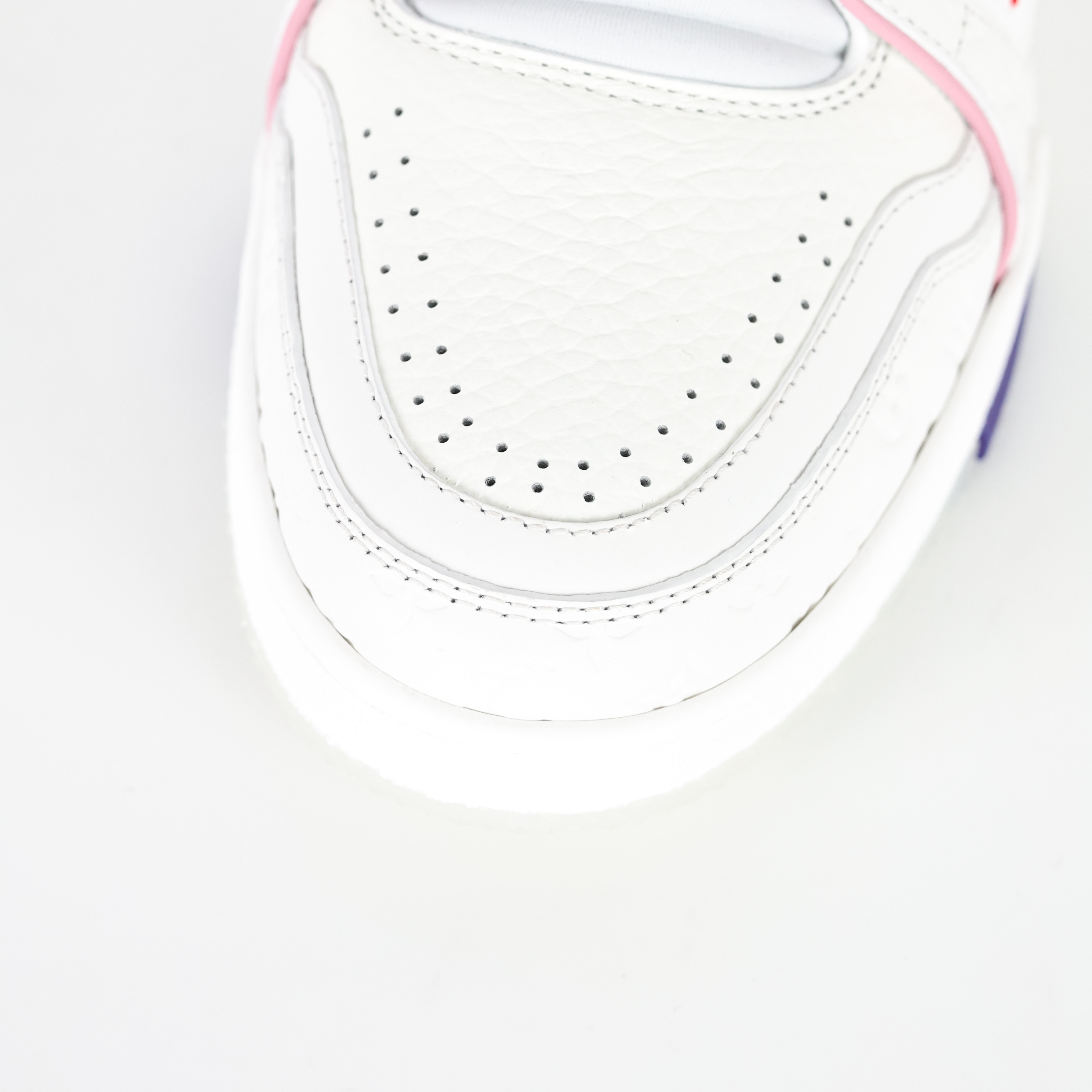 Louis Vuitton Best UA Batch LV Trainer - Hand-finished Luxury Sport Shoes for Men & Women MAX 1APHLG-D0 上海游轮