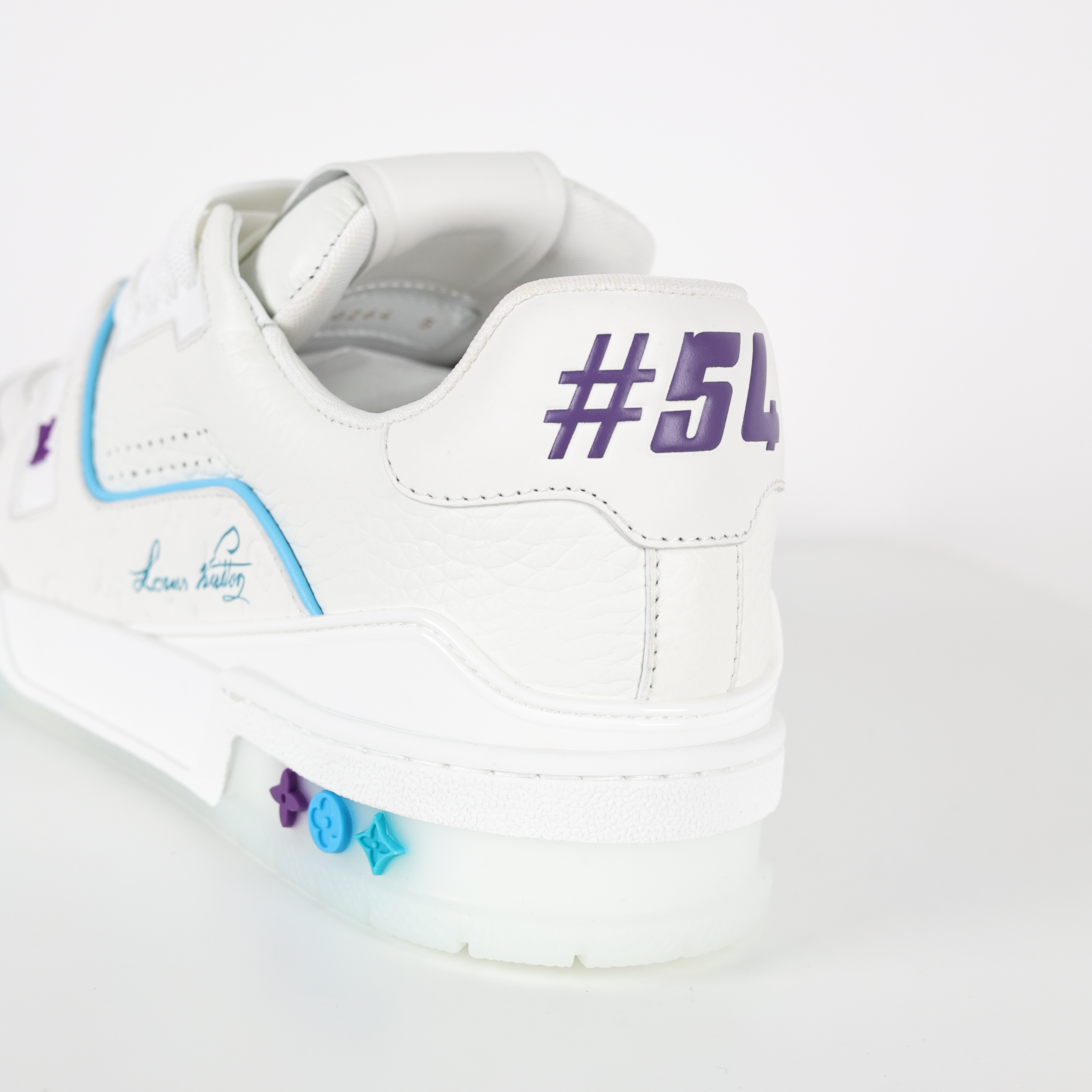 Louis Vuitton Best UA Batch LV Trainer - Hand-finished Luxury Sport Shoes for Men & Women MAX 1APHLB-D0 上海游轮