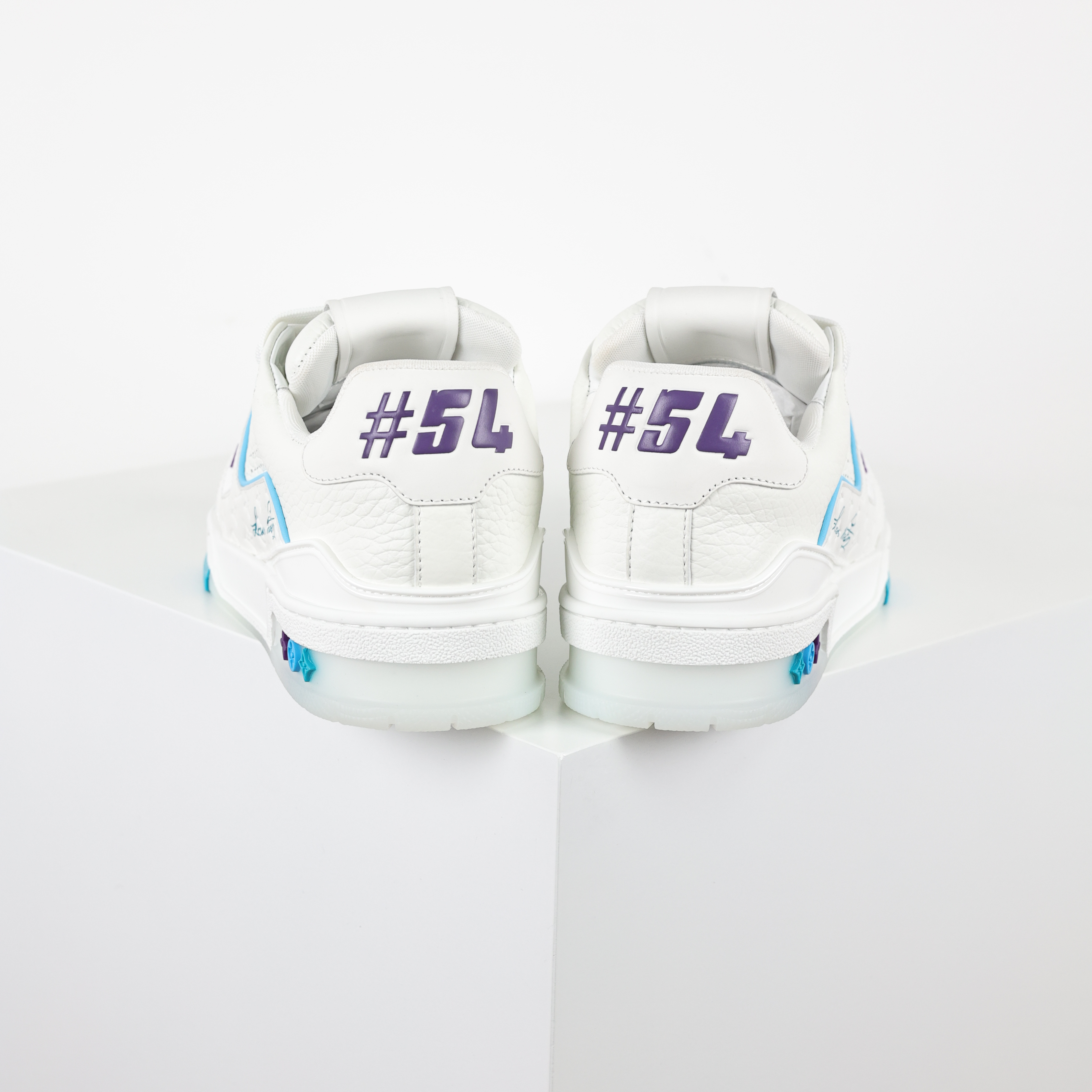 Louis Vuitton Best UA Batch LV Trainer - Hand-finished Luxury Sport Shoes for Men & Women MAX 1APHLB-D0 上海游轮