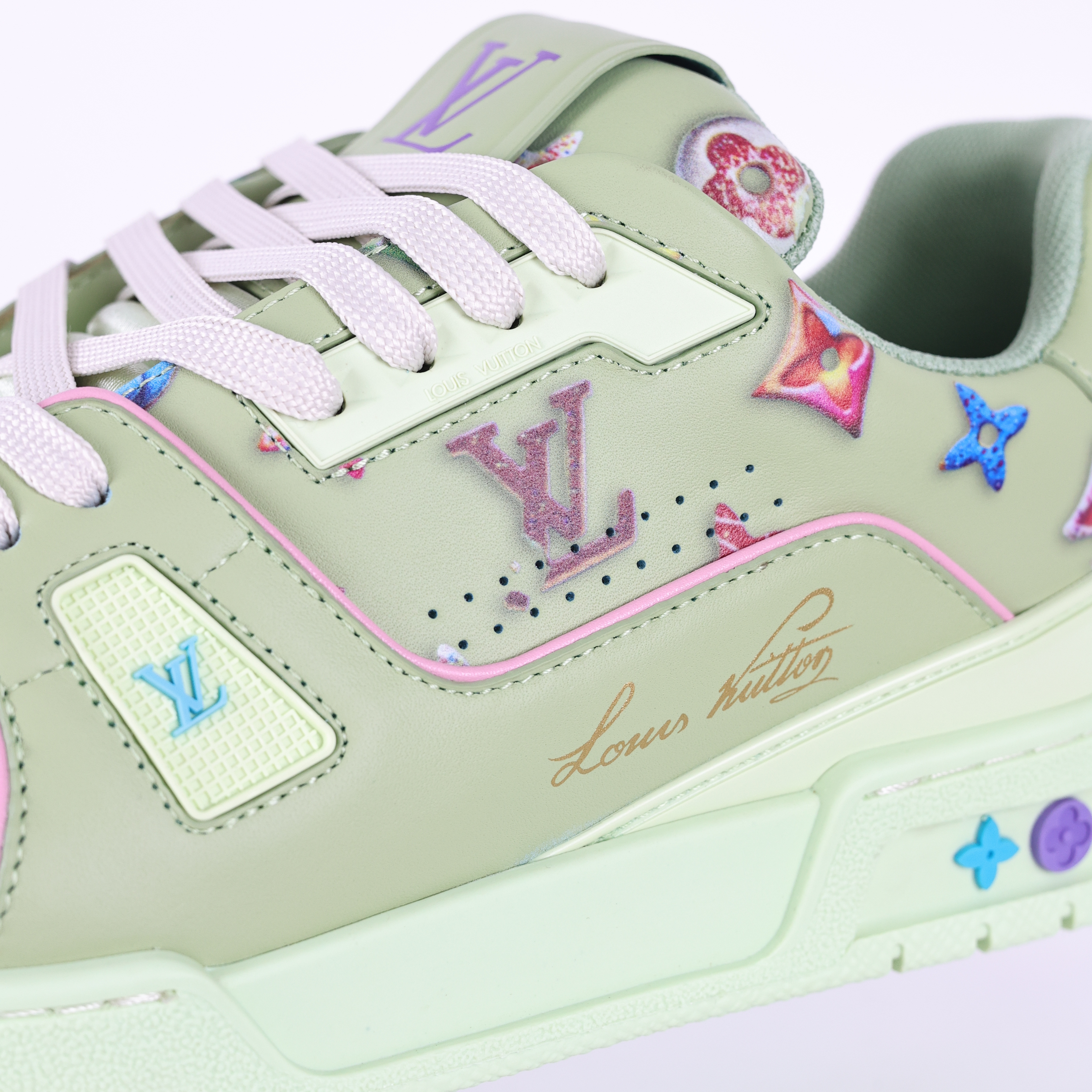 Louis Vuitton Best UA Batch LV Trainer - Hand-finished Luxury Sport Shoes for Men & Women MAX 1AJWED-D0 