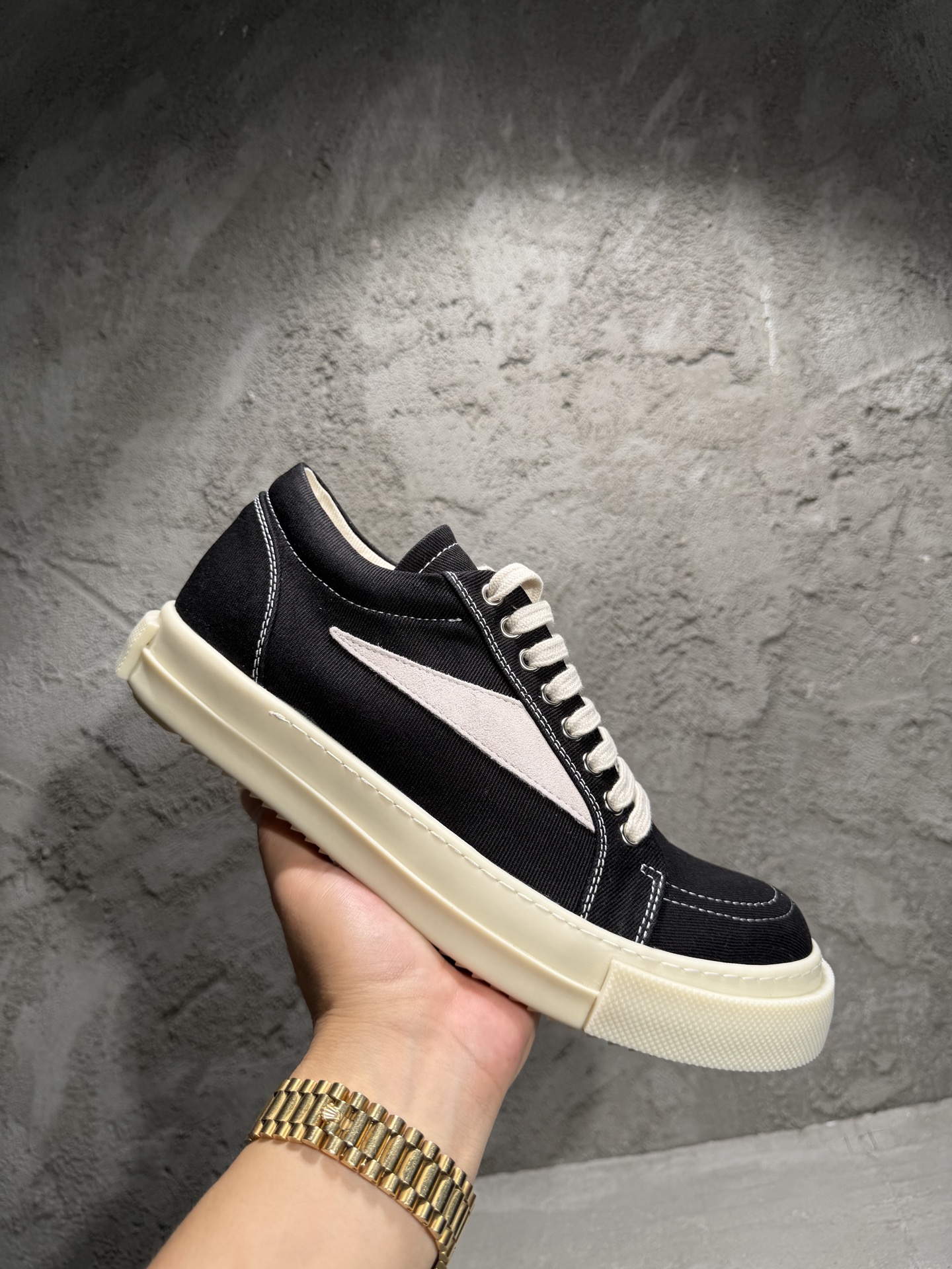 RICK OWENS RO 圆头 板鞋 休闲鞋 波鞋 男鞋  帆布  黑白 低筒 颗粒鞋头 DU01F4803DOLVH-4911