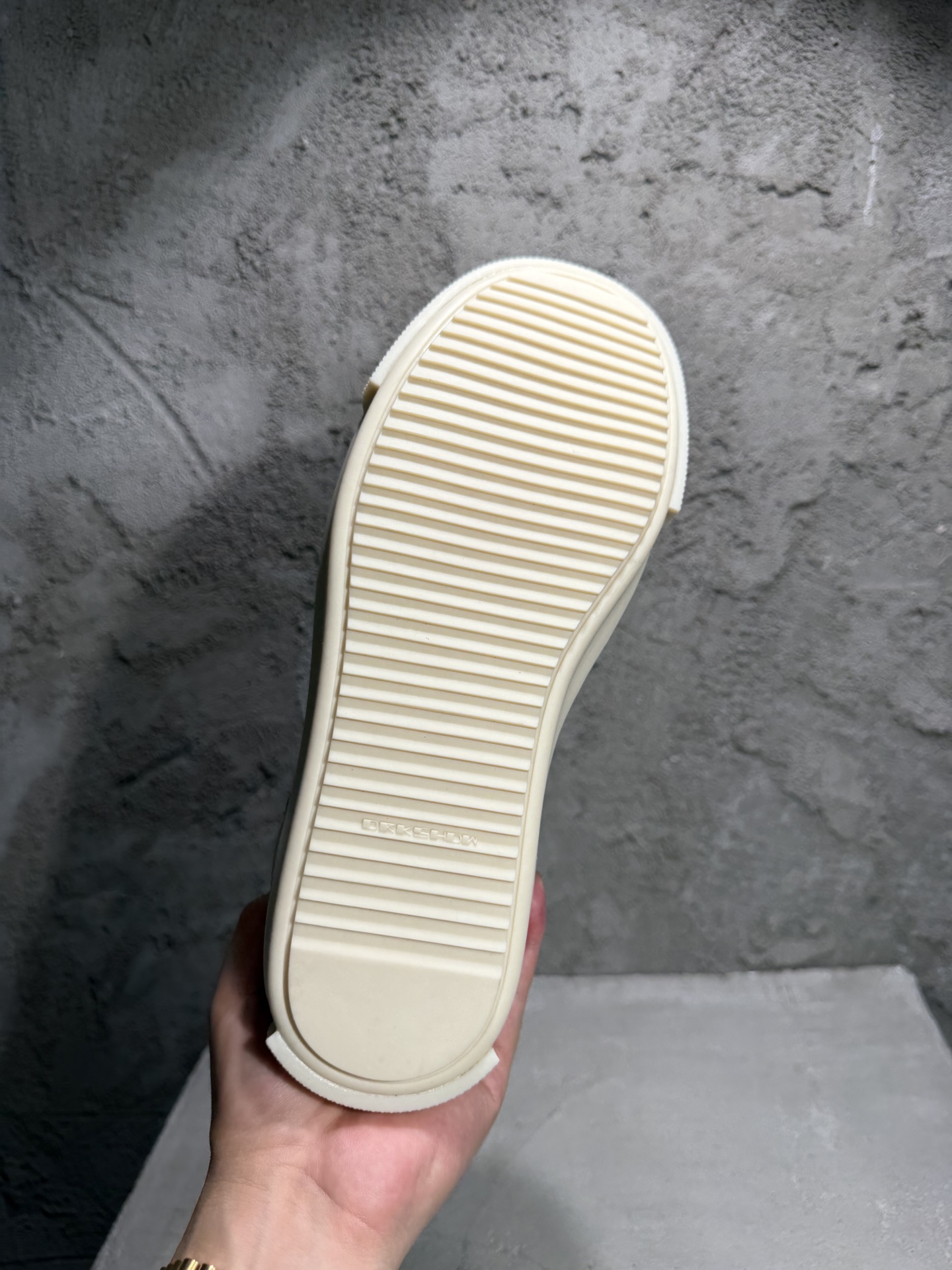 RICK OWENS RO 圆头 板鞋 休闲鞋 波鞋 男鞋  帆布  黑白 低筒 颗粒鞋头 DU01F4803DOLVH-4911