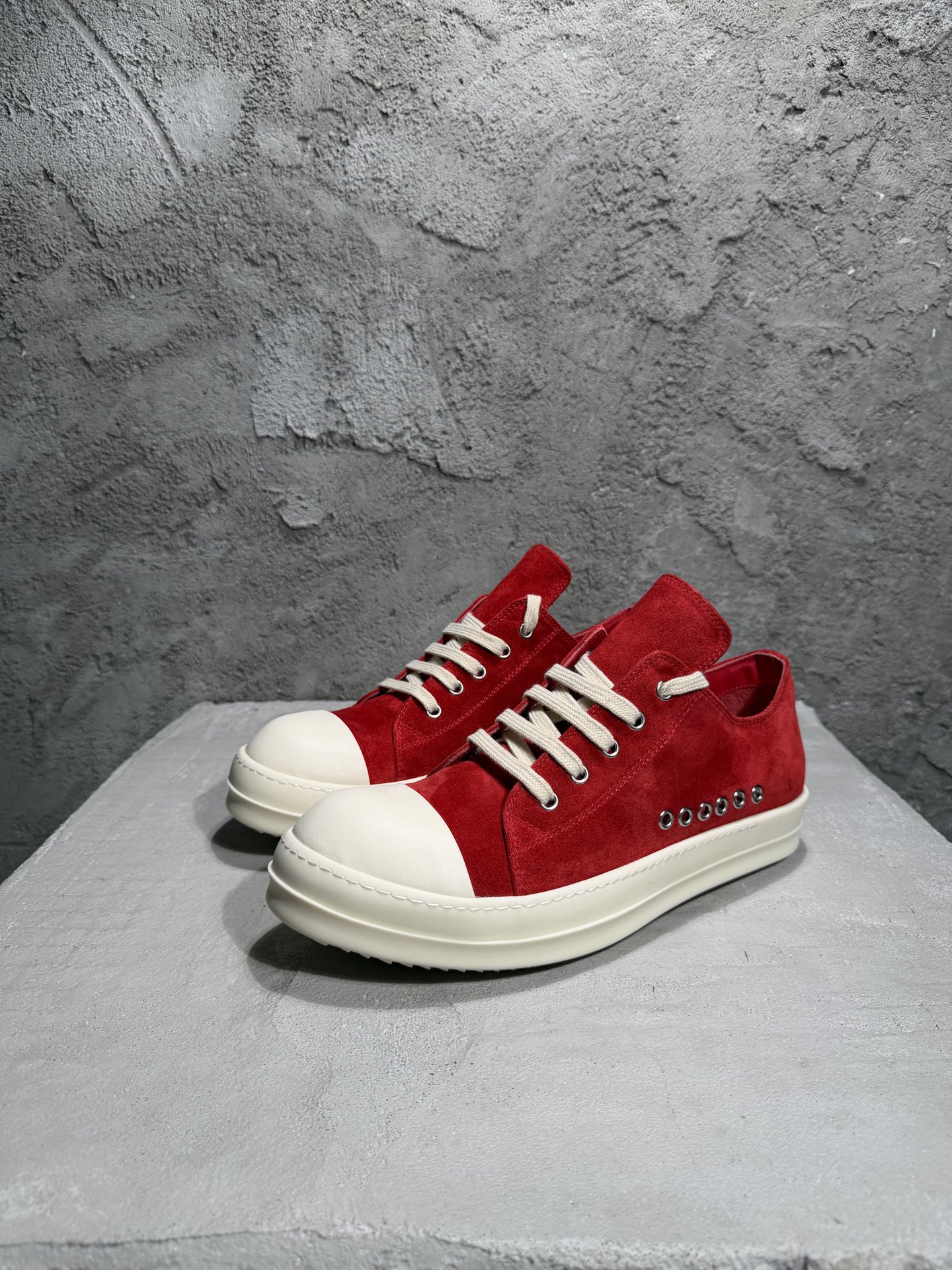 RICK OWENS RO 圆头 板鞋 休闲鞋 波鞋 男鞋  帆布  低筒  红色 麂皮侧面六孔  RR01F2895LVS-7311