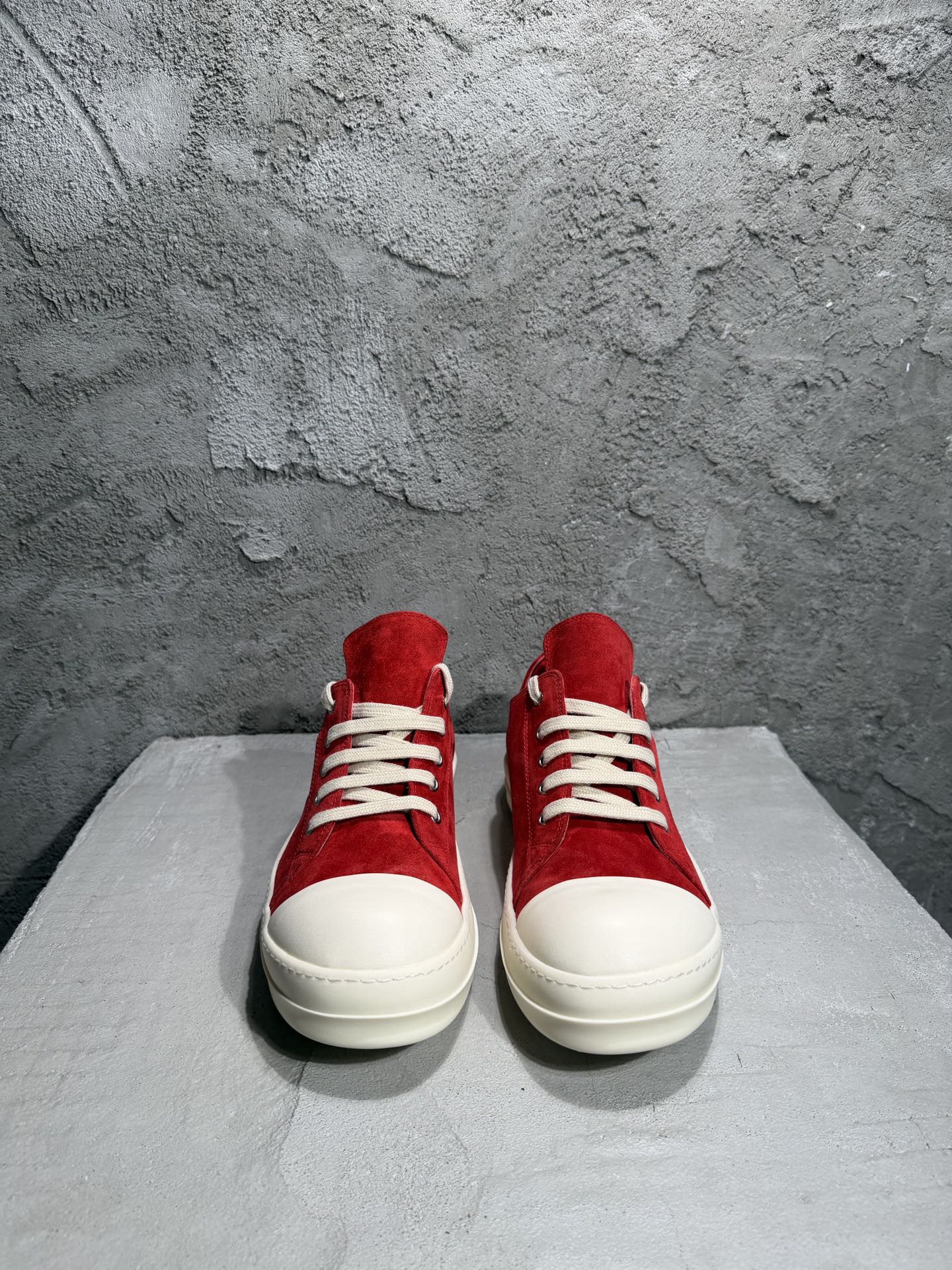 RICK OWENS RO 圆头 板鞋 休闲鞋 波鞋 男鞋  帆布  低筒  红色 麂皮侧面六孔  RR01F2895LVS-7311