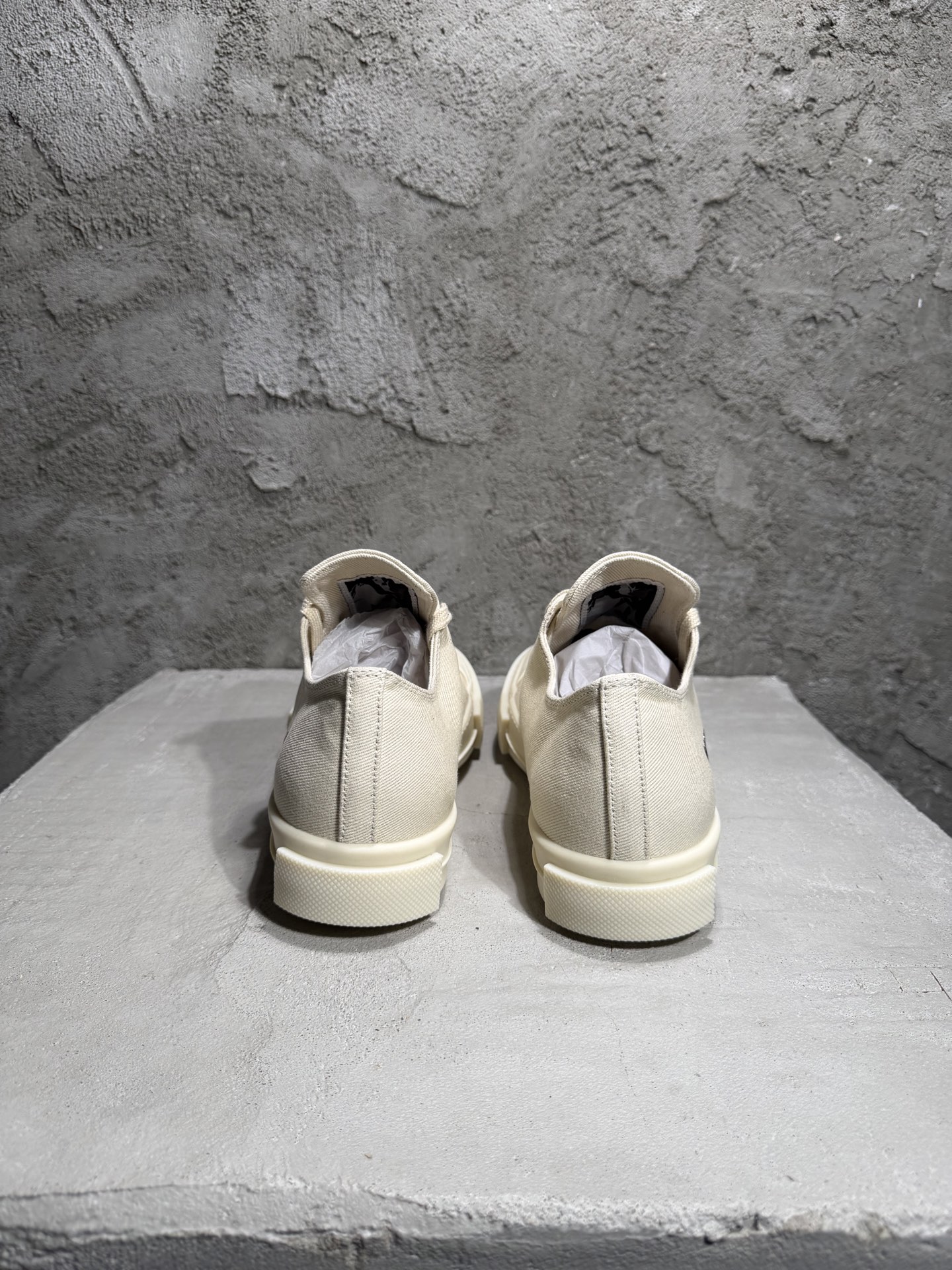 RICK OWENS RO 圆头 板鞋 休闲鞋 波鞋 男鞋  帆布  低筒  白色 牛仔布侧面六孔  DU01F4822DOEH41-111