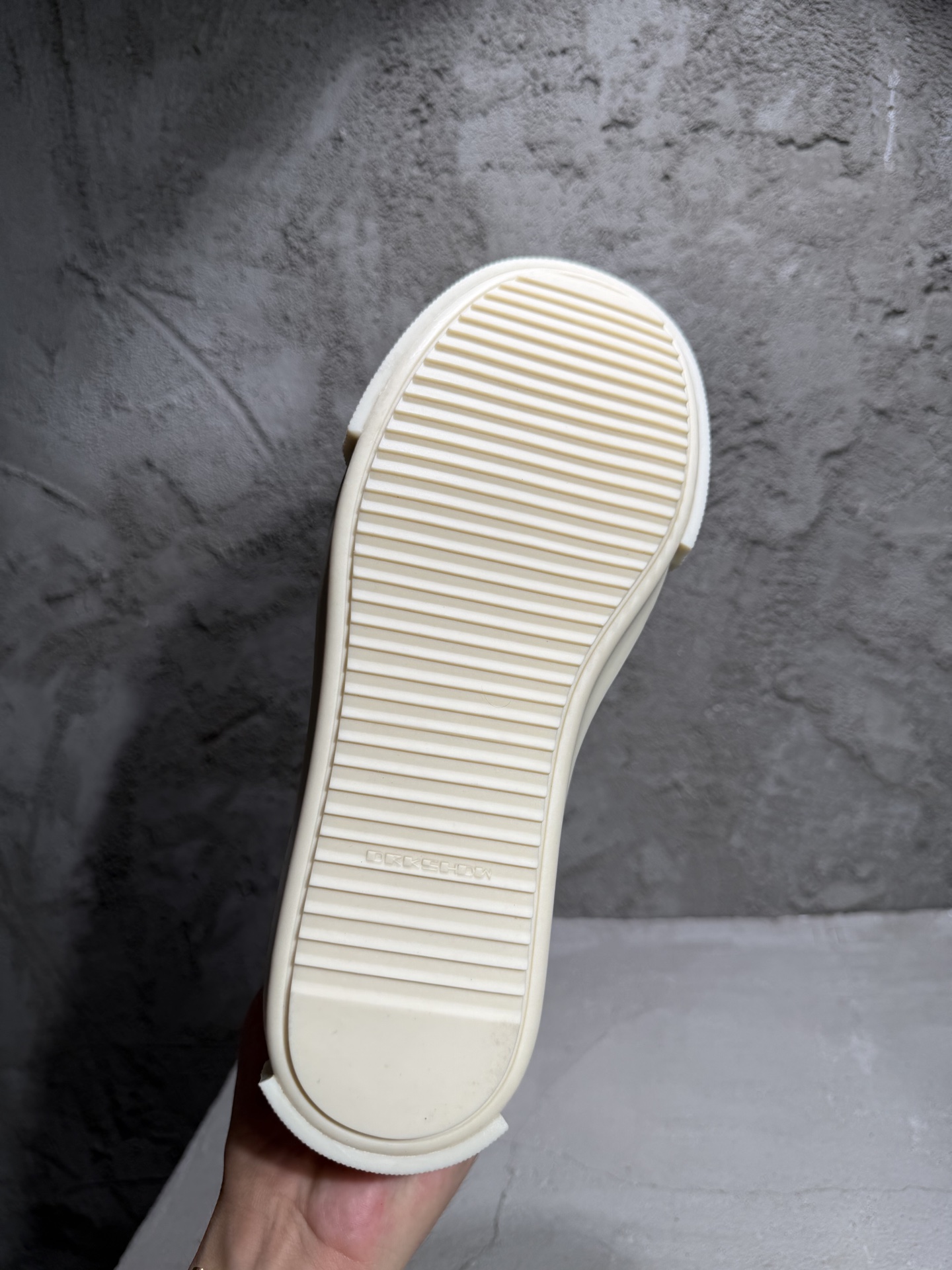RICK OWENS RO 圆头 板鞋 休闲鞋 波鞋 男鞋  帆布  低筒  白色 牛仔布侧面六孔  DU01F4822DOEH41-111