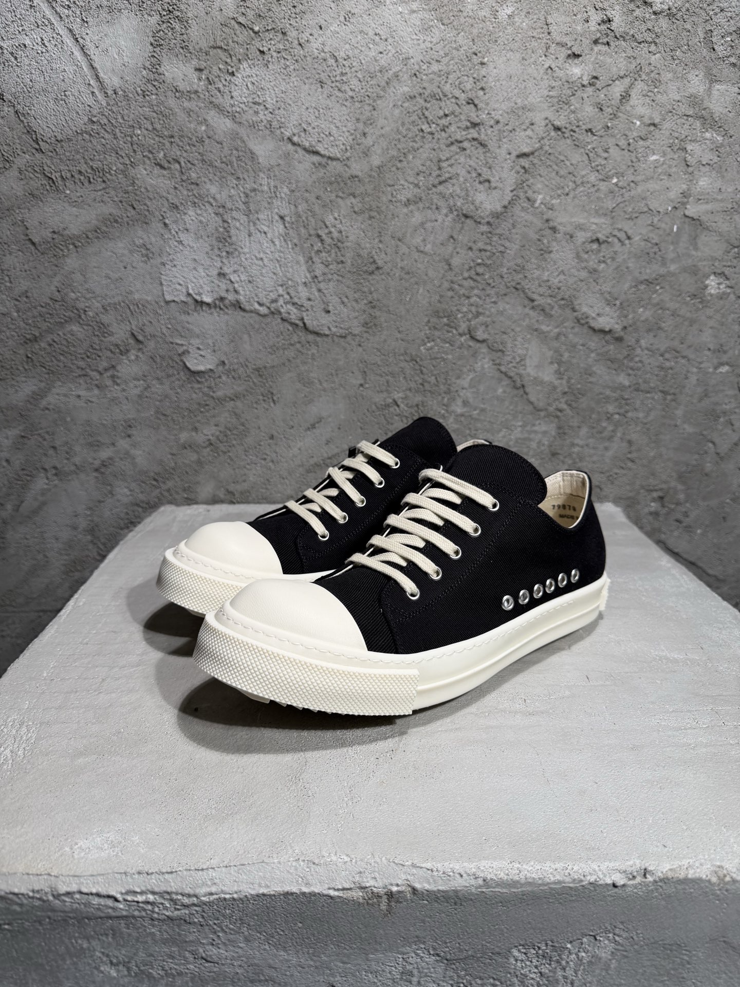 RICK OWENS RO 圆头 板鞋 休闲鞋 波鞋 男鞋  帆布  黑白 低筒  牛仔布侧面六孔  DU01F4822DOEH2-911
