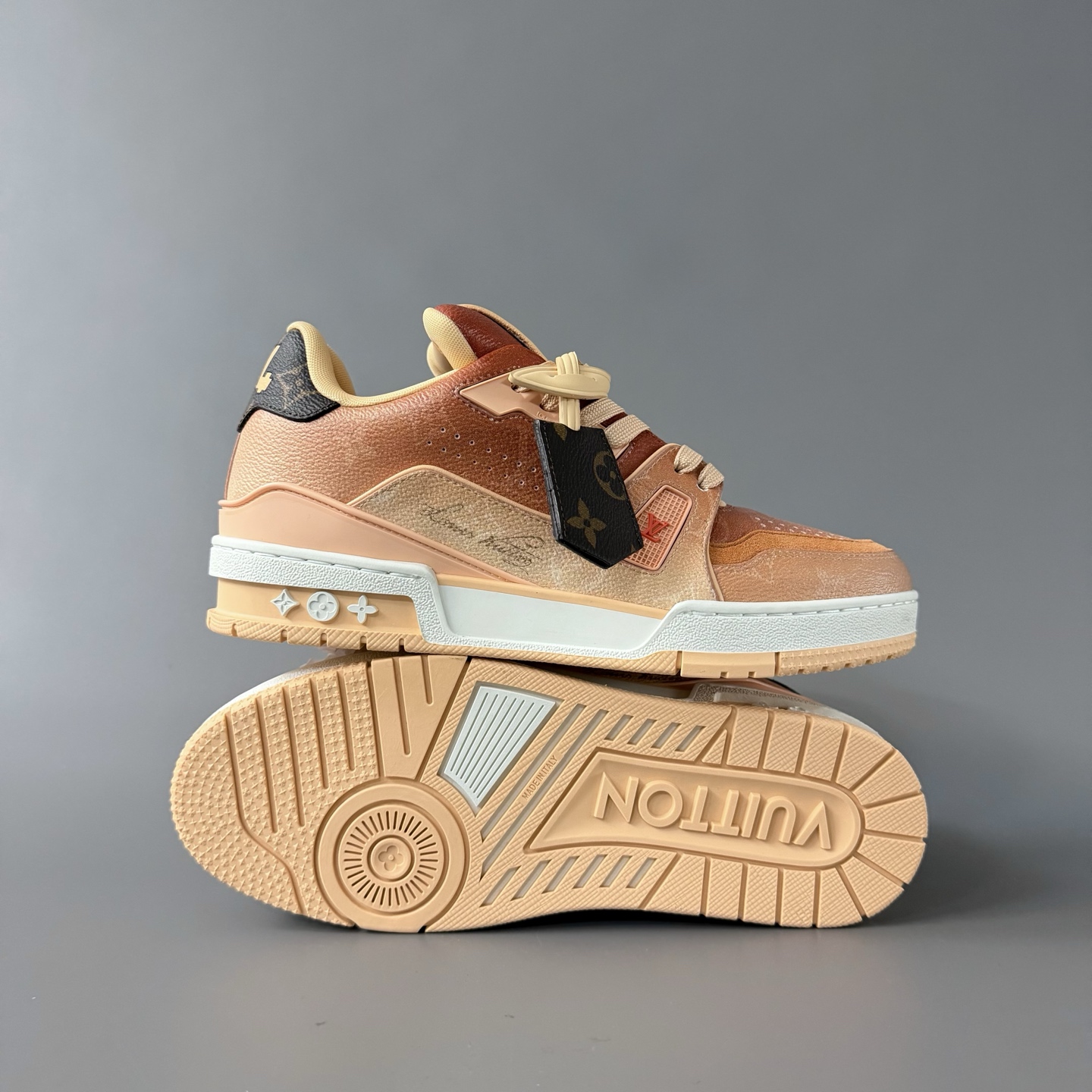Louis Vuitton Best UA Batch LV Trainer - Hand-finished Luxury Sport Shoes for Men & Women  1AJTPX