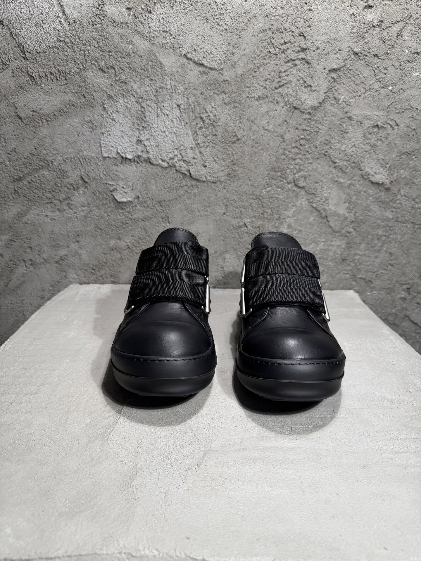 RICK OWENS RO 圆头 板鞋 休闲鞋 波鞋 男鞋  帆布  低筒   黑武士