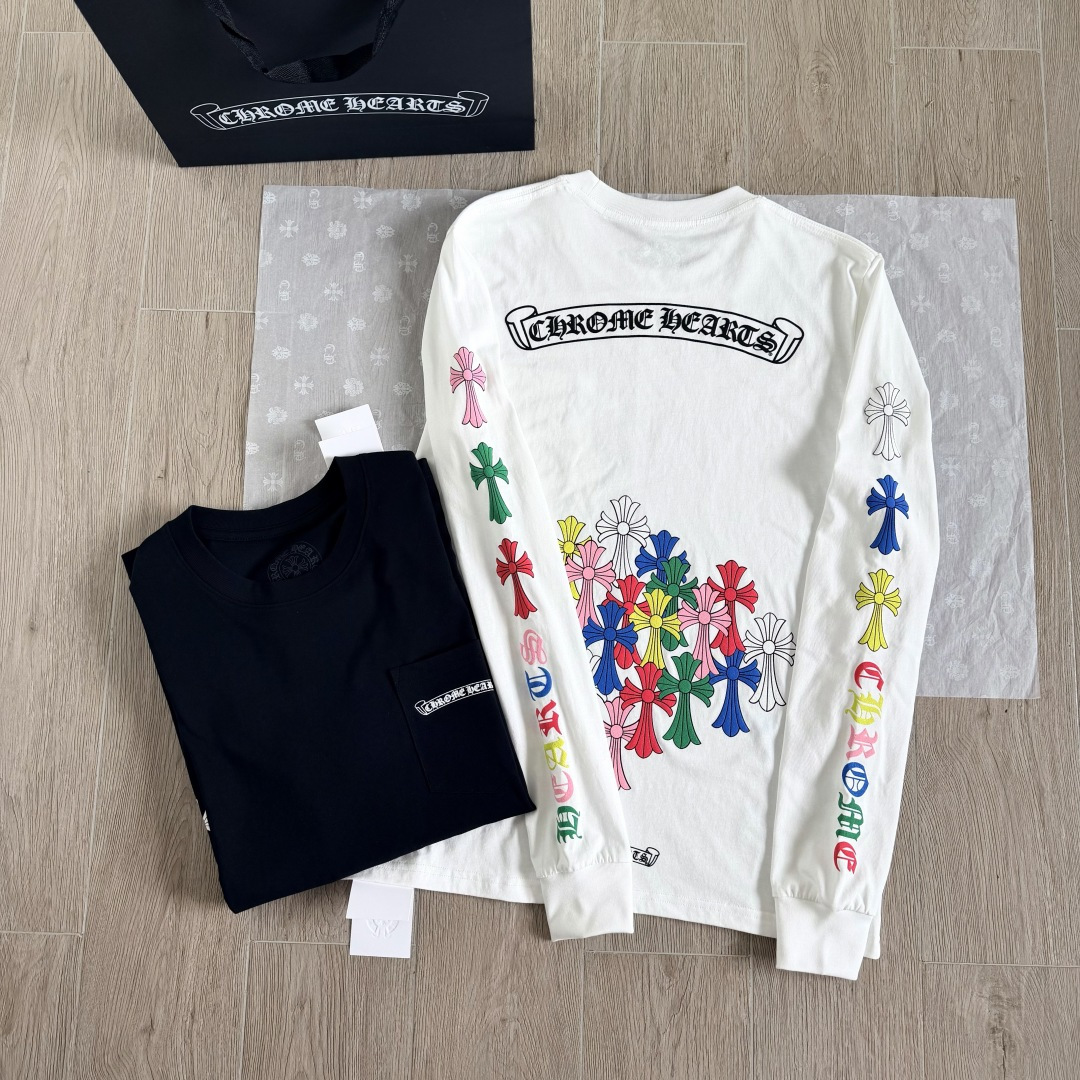 Chrome Hearts 克罗心  CH 圆领长袖T 后背彩色十字