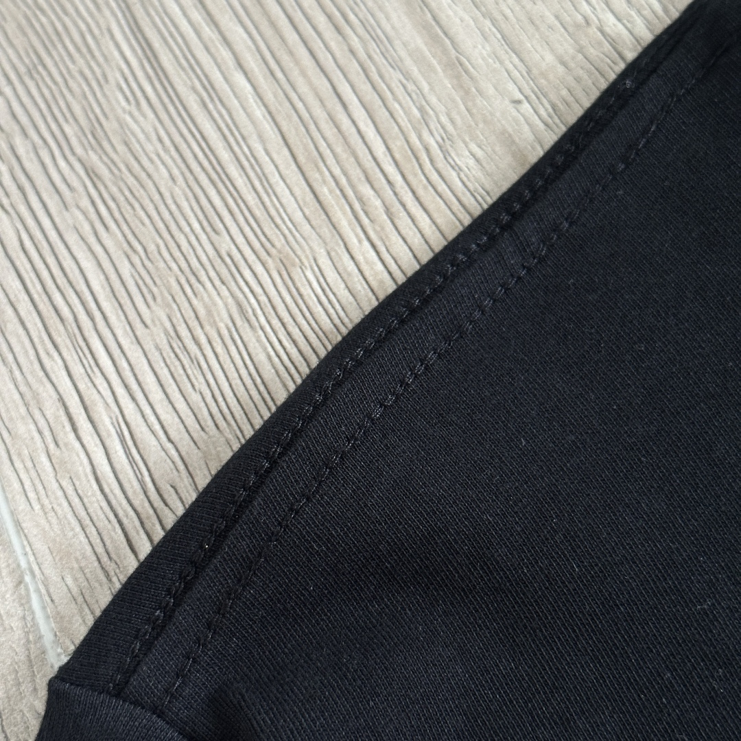 Chrome Hearts 克罗心  CH 圆领长袖T 后背彩色十字