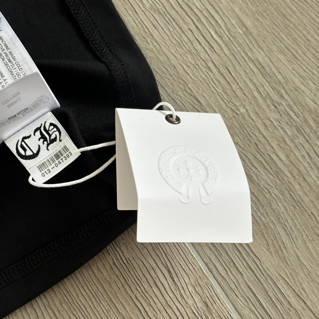 Chrome Hearts 克罗心  CH 圆领长袖T 后背彩色十字