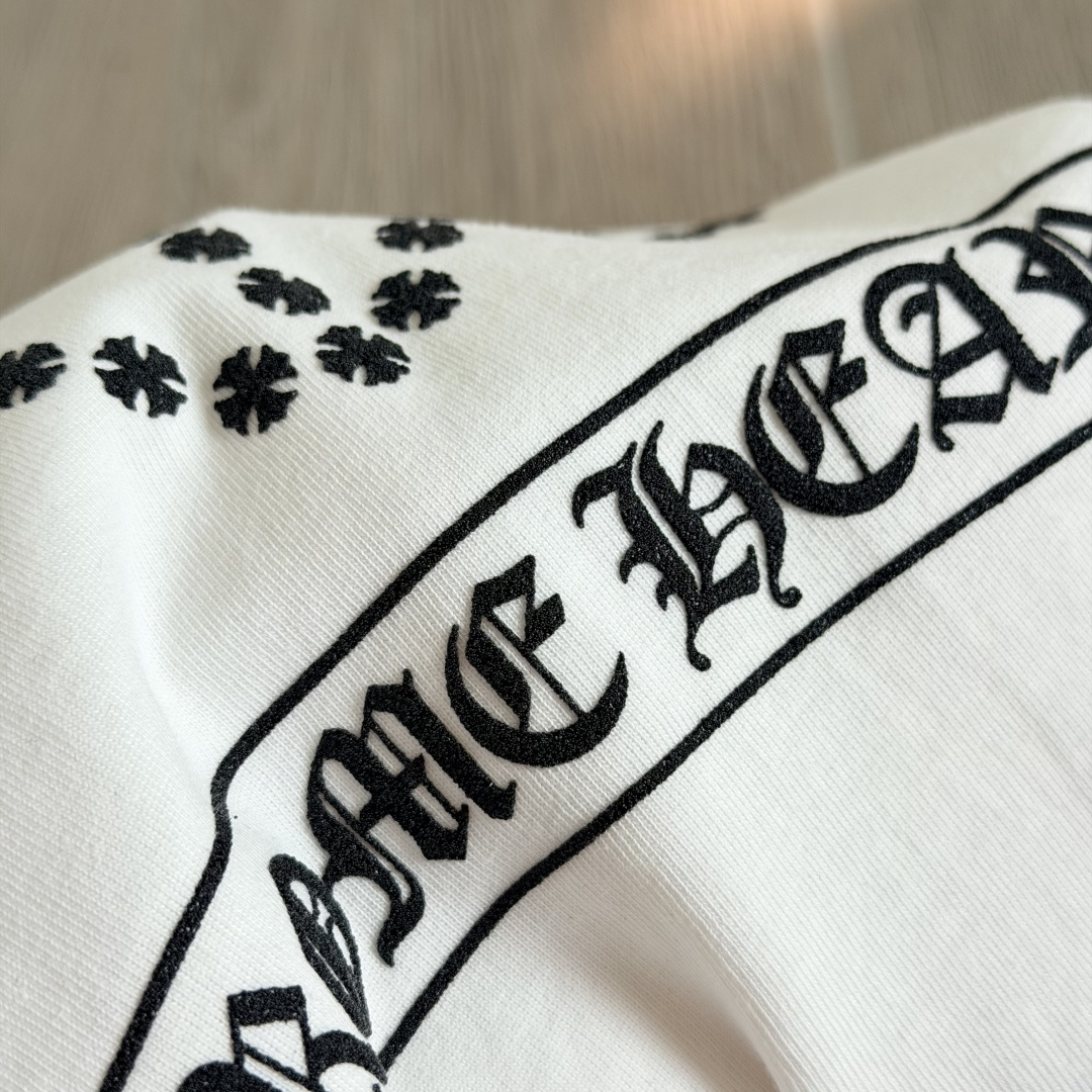 Chrome Hearts 克罗心  CH 圆领长袖T 小十字+大十字