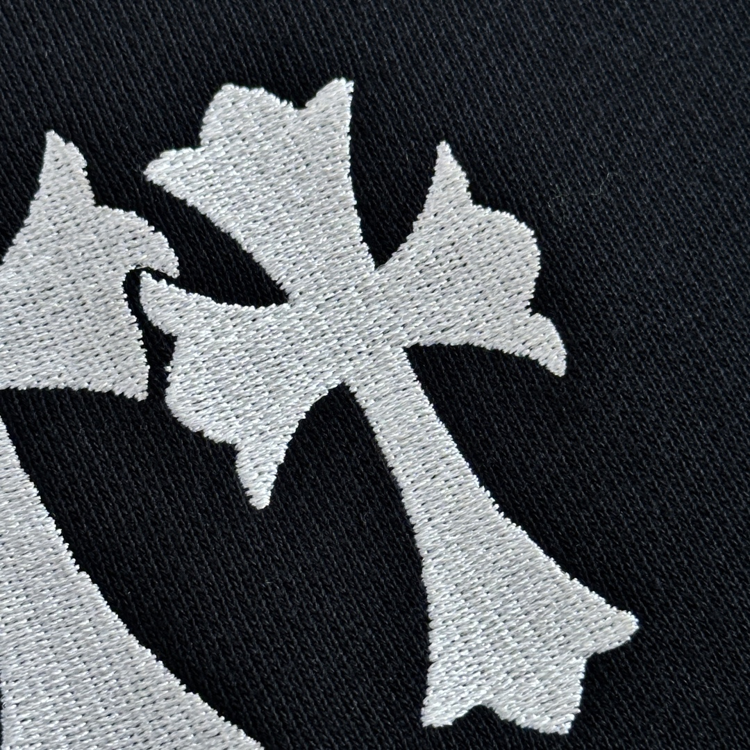  Chrome Hearts 克罗心 CH 内里 抓绒 圆领 卫衣  重工刺绣珠光银线十字架