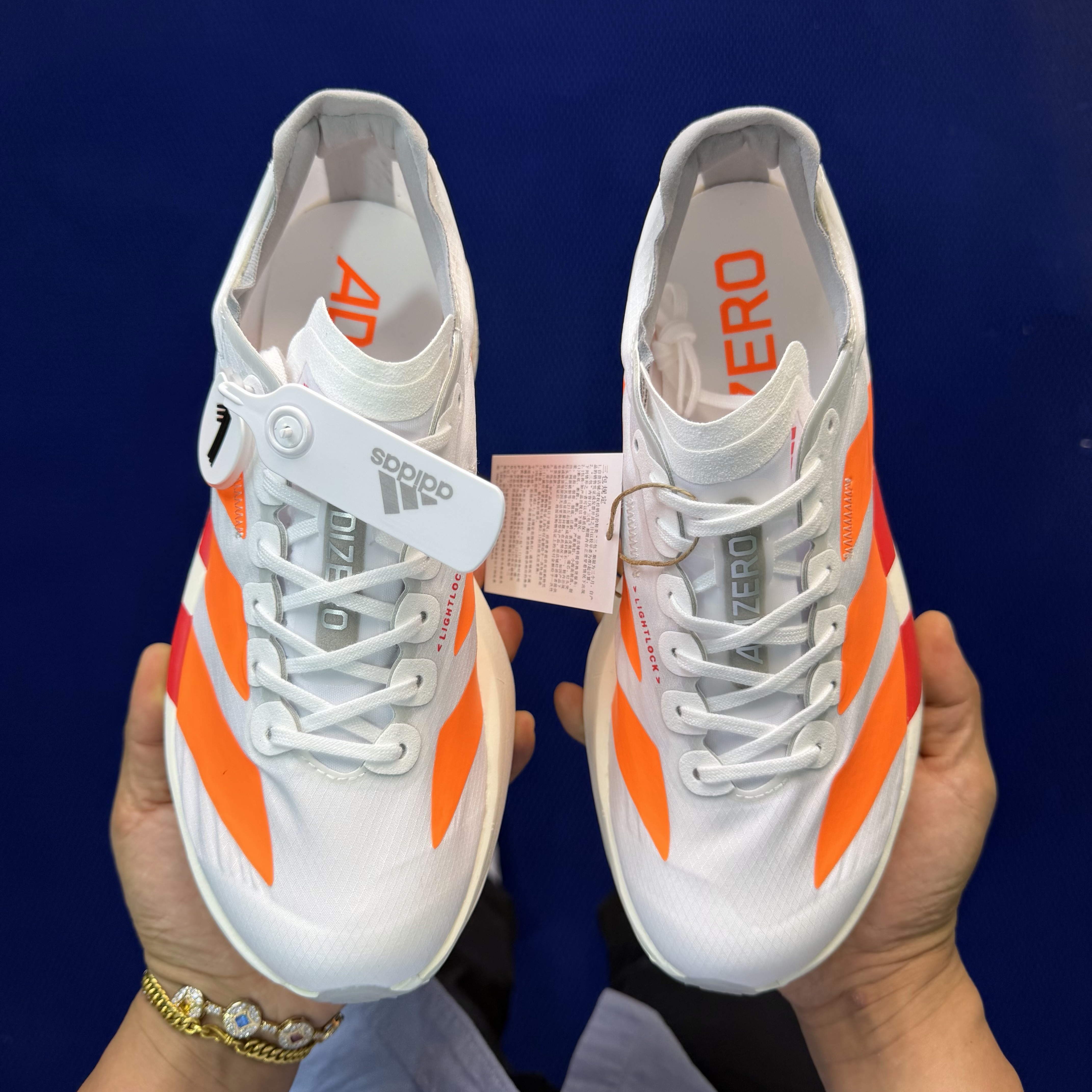 Adizero Adios Pro 4  低筒 舒适百搭 防滑耐磨 马拉松 训练竞速 跑步鞋 女款 男款 波鞋 白橙色 JR7088