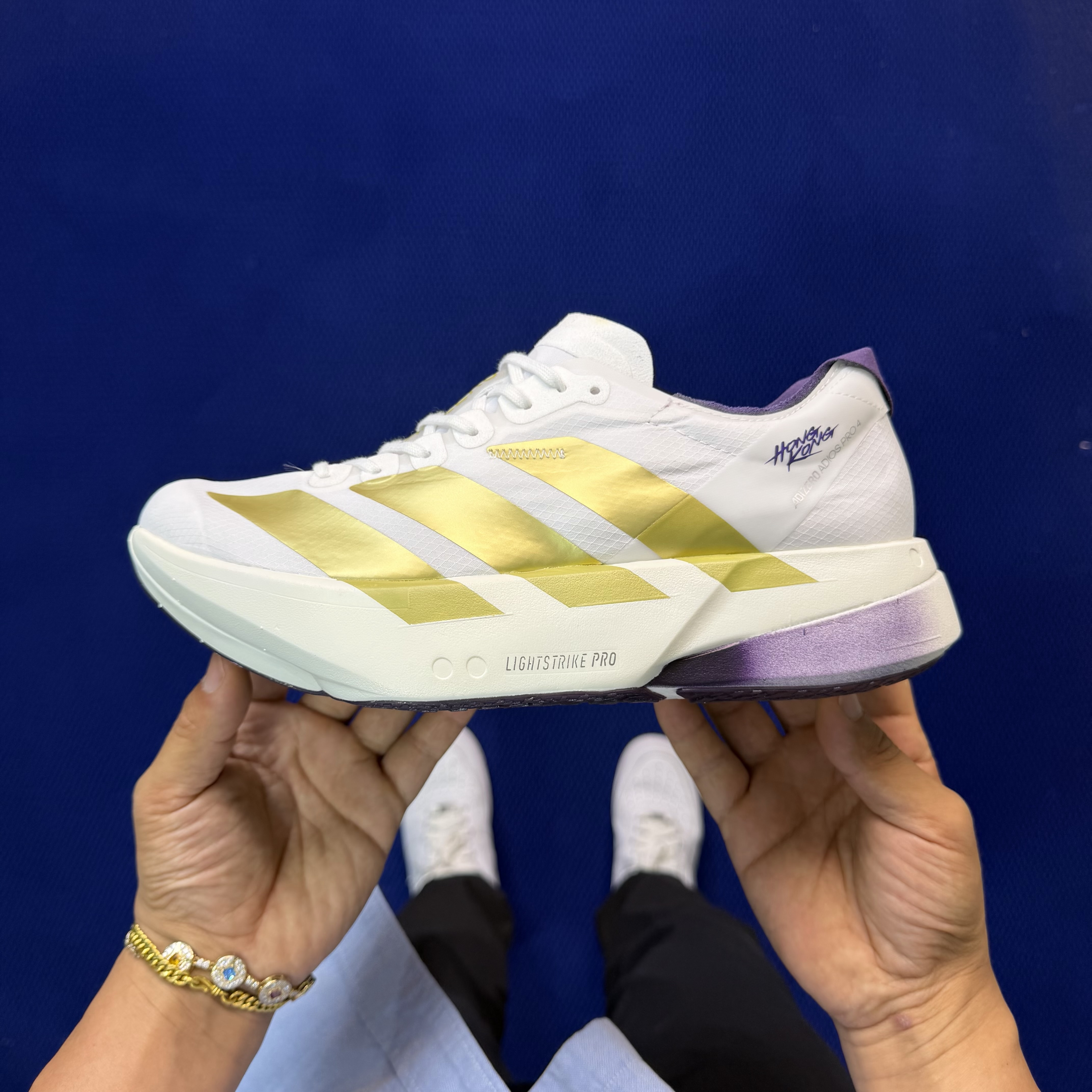 Adizero Adios Pro 4  低筒 舒适百搭 防滑耐磨 马拉松 训练竞速 跑步鞋 女款 男款 波鞋 白金