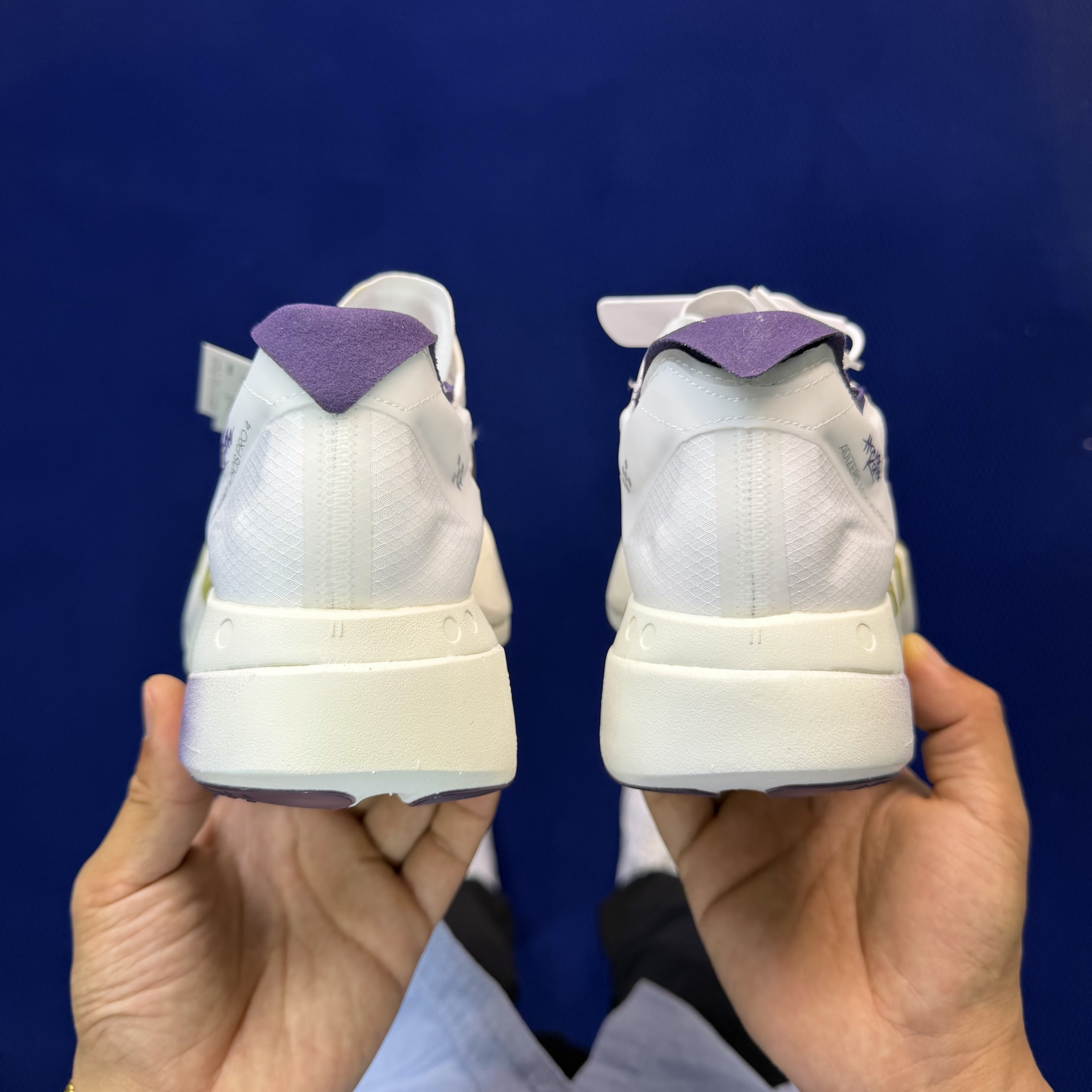 Adizero Adios Pro 4  低筒 舒适百搭 防滑耐磨 马拉松 训练竞速 跑步鞋 女款 男款 波鞋 白金