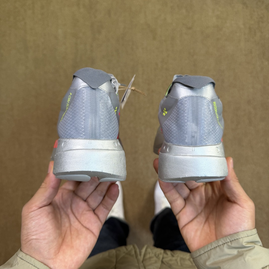 Adizero Adios Pro 4  低筒 舒适百搭 防滑耐磨 马拉松 训练竞速 跑步鞋 女款 男款 波鞋 金属红 JR6372