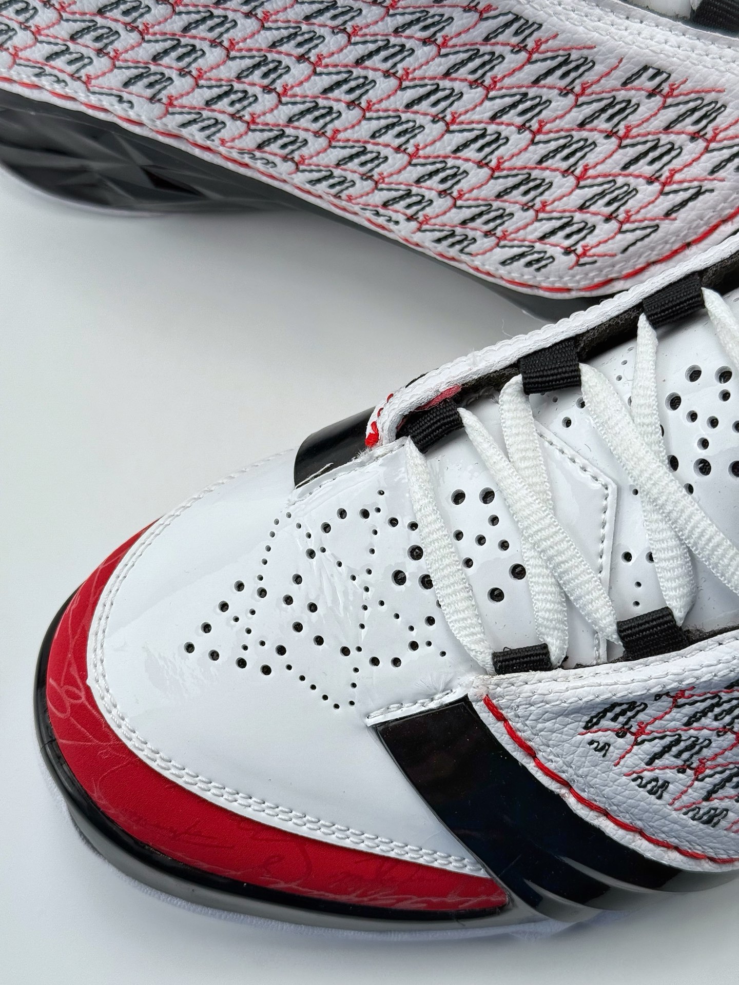 Jordan Air Jordan 23 Motorsports Wizards OG 款 AJ23 防滑轻便中帮复古篮球鞋  男款 黑白红  C0318377-101