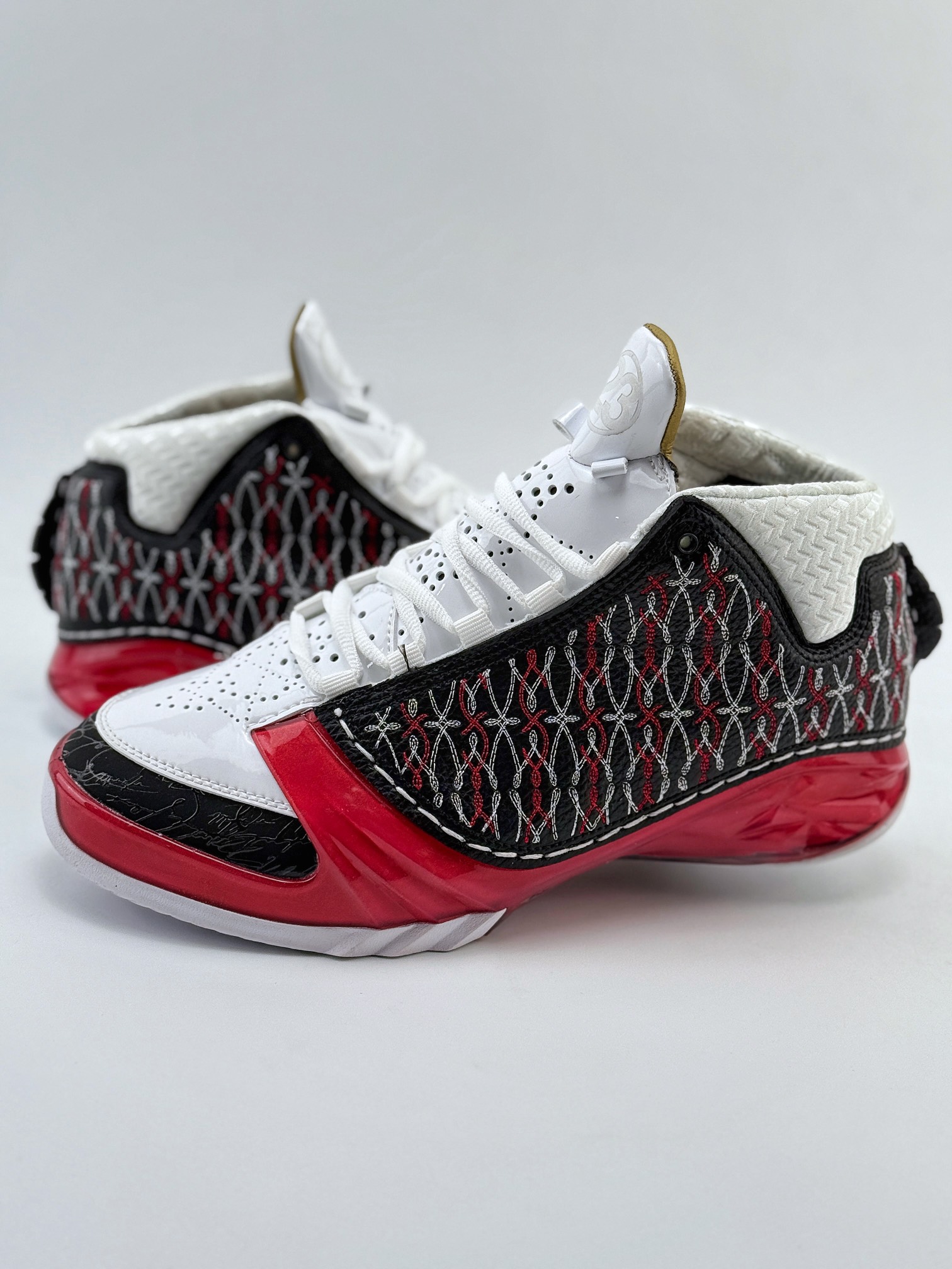 Jordan Air Jordan 23 Motorsports Wizards OG 款 AJ23 防滑轻便中帮复古篮球鞋  男款  C0白黑红 318376-061