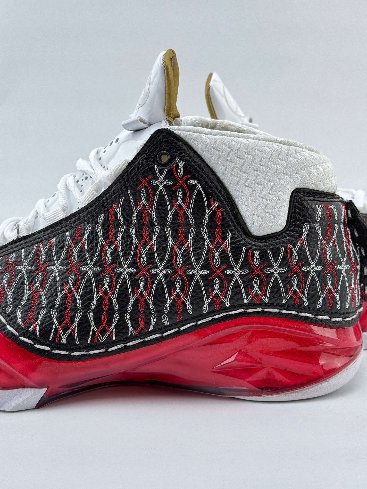 Jordan Air Jordan 23 Motorsports Wizards OG 款 AJ23 防滑轻便中帮复古篮球鞋  男款  C0白黑红 318376-061