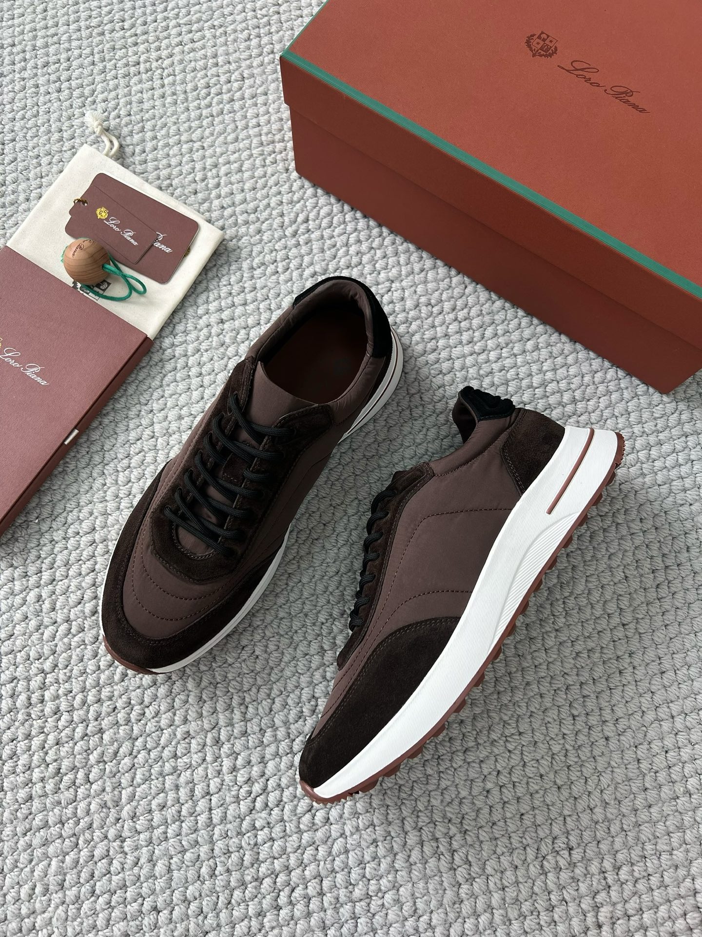 LP Loro Piana Week End Walk  Low-top Comfortable and casual Men's Shoes  Bullshit C5运动鞋 波鞋 LP012-81