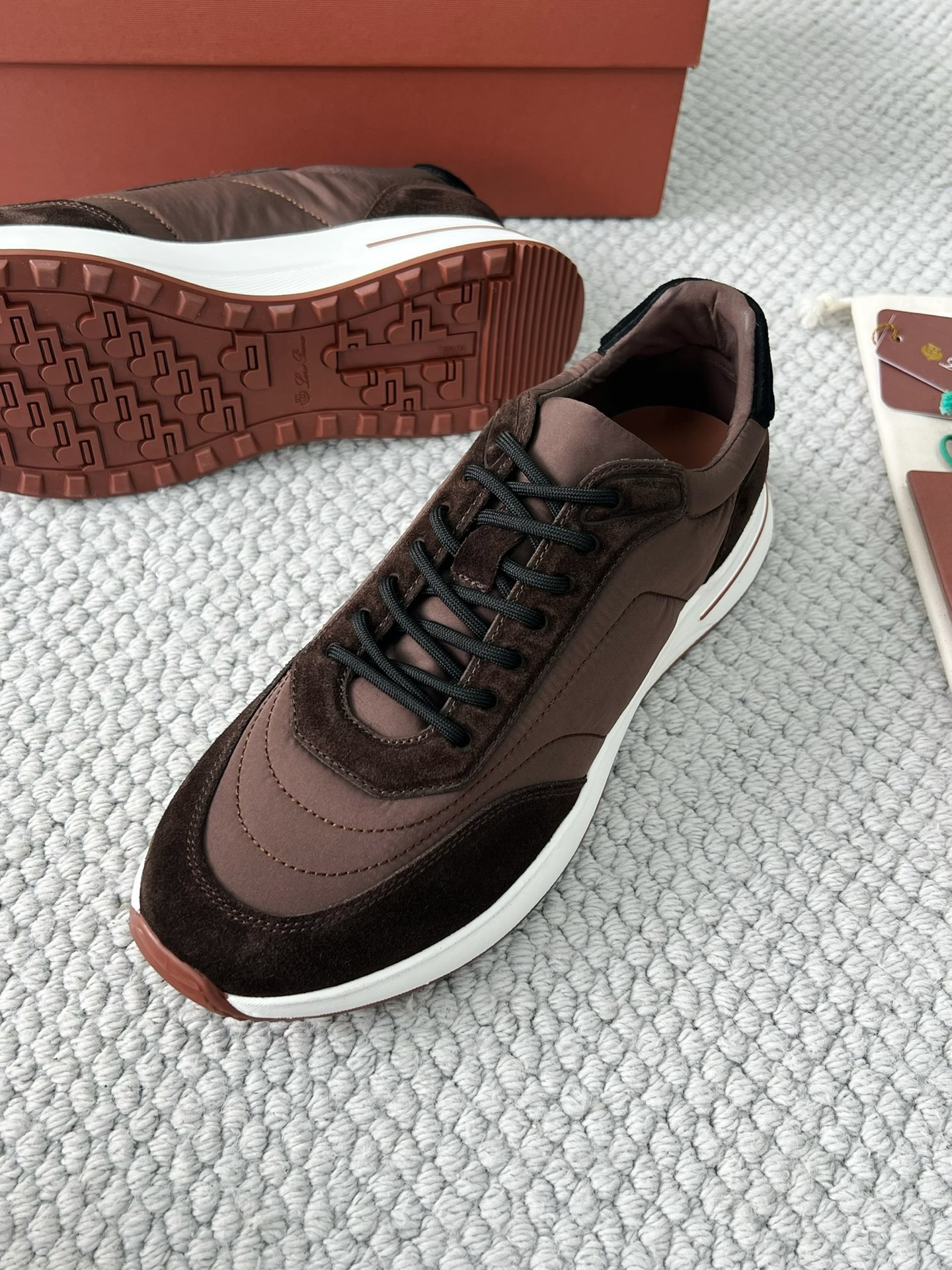 LP Loro Piana Week End Walk  Low-top Comfortable and casual Men's Shoes  Bullshit C5运动鞋 波鞋 LP012-81