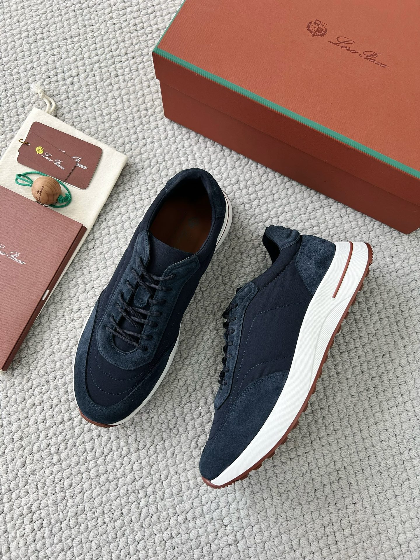 LP Loro Piana Week End Walk  Low-top Comfortable and casual Men's Shoes  Bullshit C5运动鞋 波鞋 LP012-81
