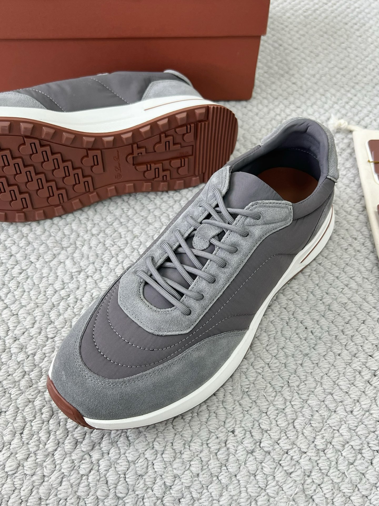 LP Loro Piana Week End Walk  Low-top Comfortable and casual Men's Shoes  Bullshit C5运动鞋 波鞋 LP012-81