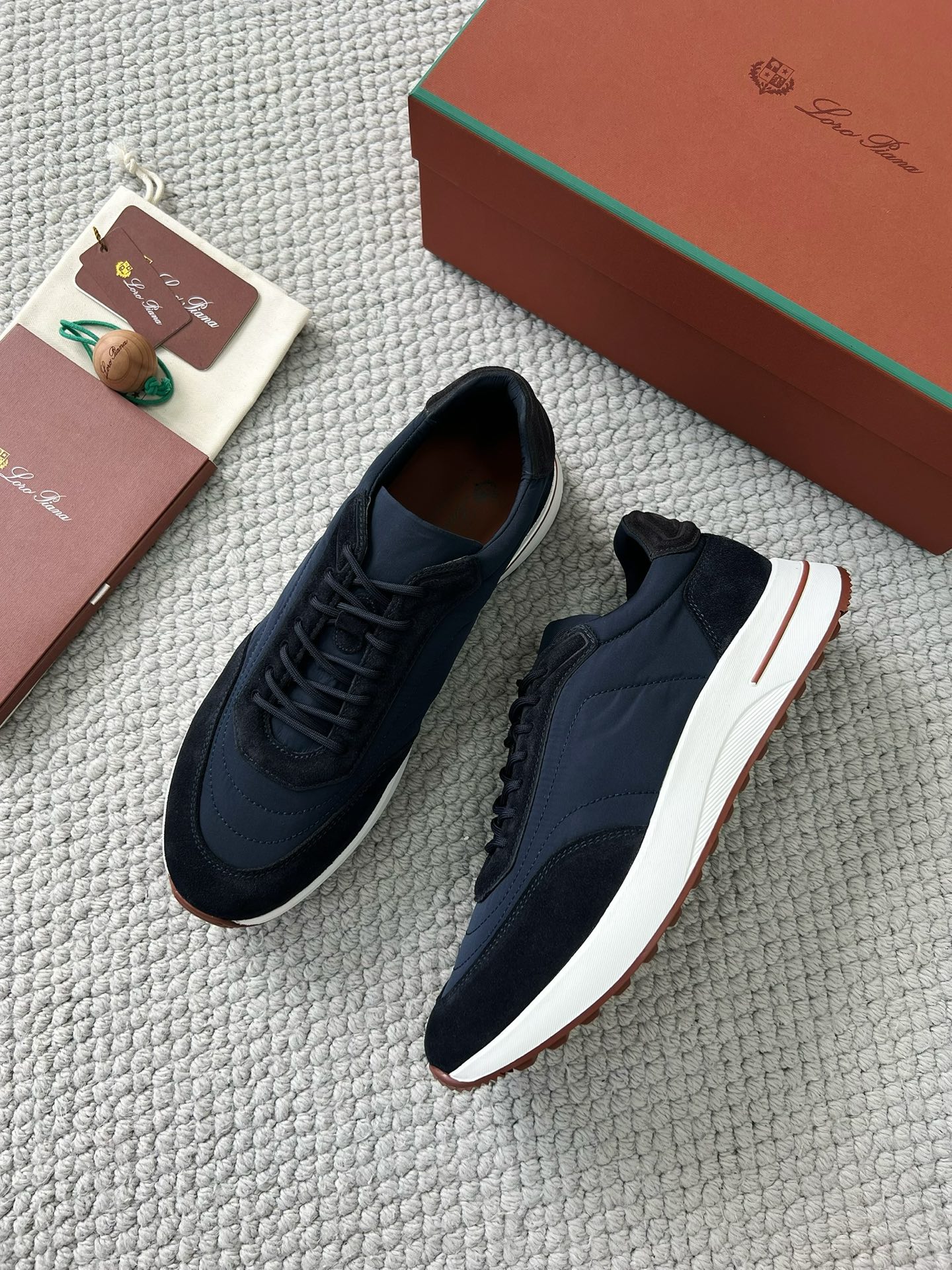 LP Loro Piana Week End Walk  Low-top Comfortable and casual Men's Shoes  Bullshit C5运动鞋 波鞋 LP012-81