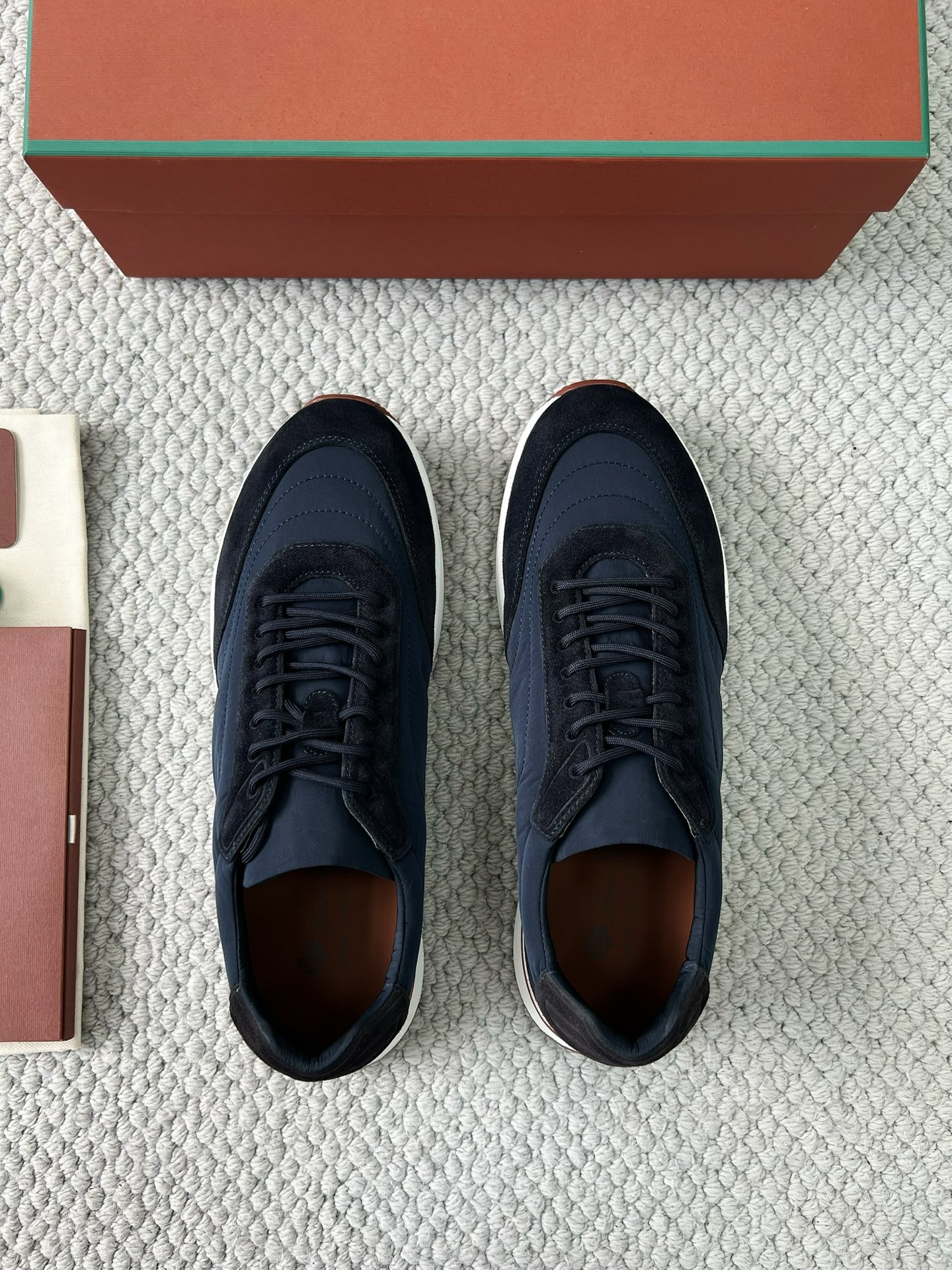 LP Loro Piana Week End Walk  Low-top Comfortable and casual Men's Shoes  Bullshit C5运动鞋 波鞋 LP012-81