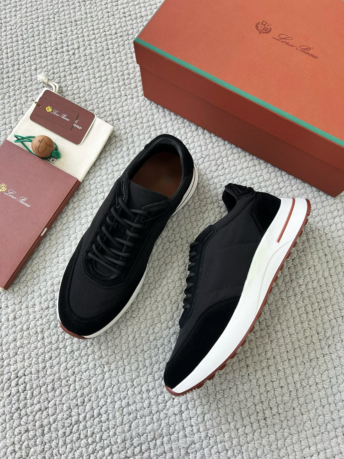 LP Loro Piana Week End Walk  Low-top Comfortable and casual Men's Shoes  Bullshit C5运动鞋 波鞋 LP012-81
