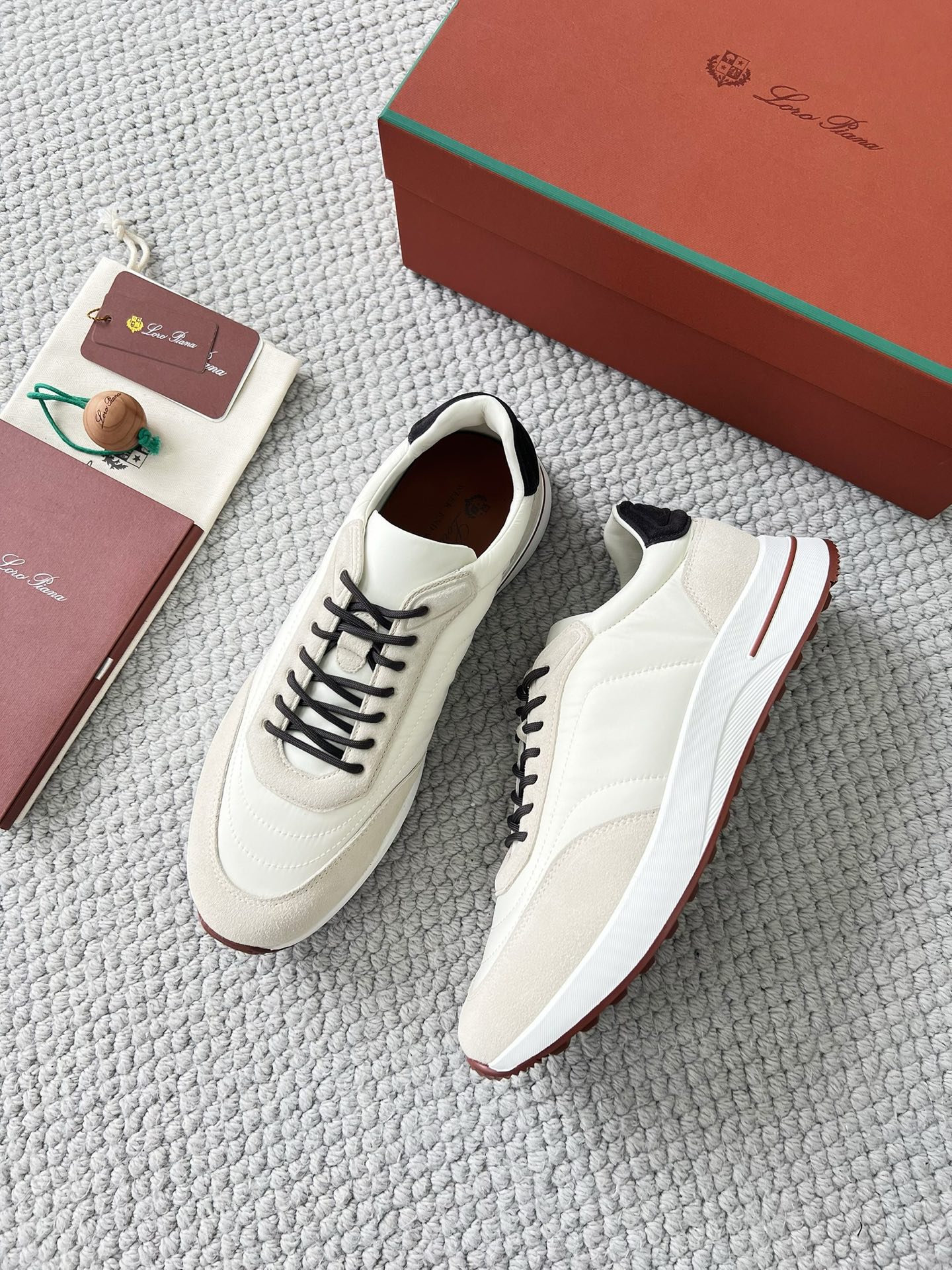 LP Loro Piana Week End Walk  Low-top Comfortable and casual Men's Shoes  Bullshit C5运动鞋 波鞋 LP012-81