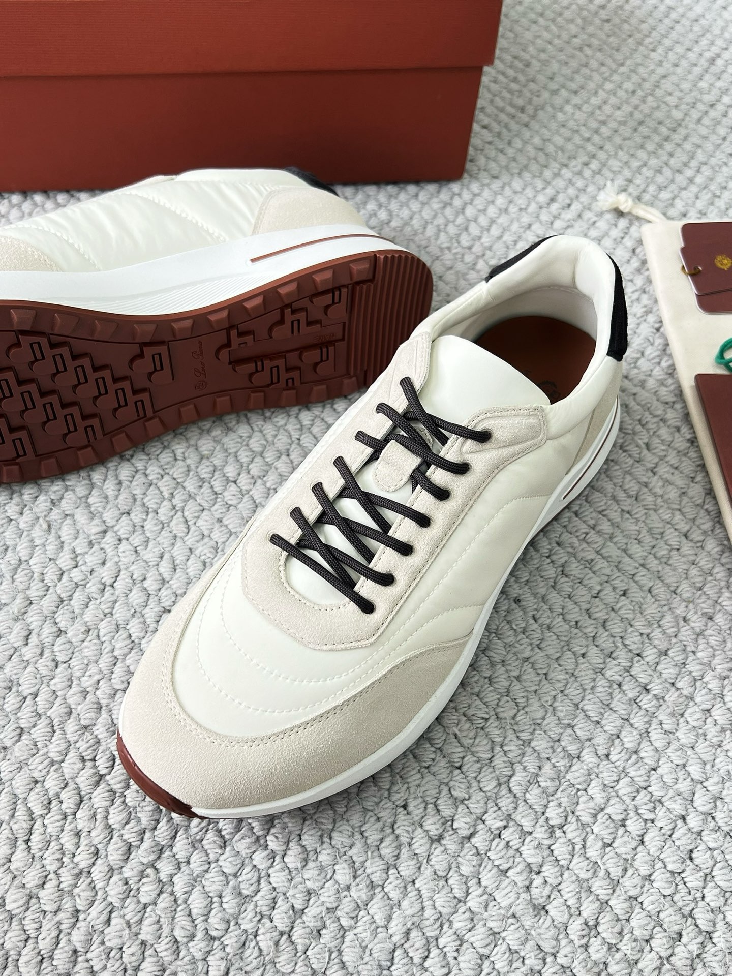 LP Loro Piana Week End Walk  Low-top Comfortable and casual Men's Shoes  Bullshit C5运动鞋 波鞋 LP012-81